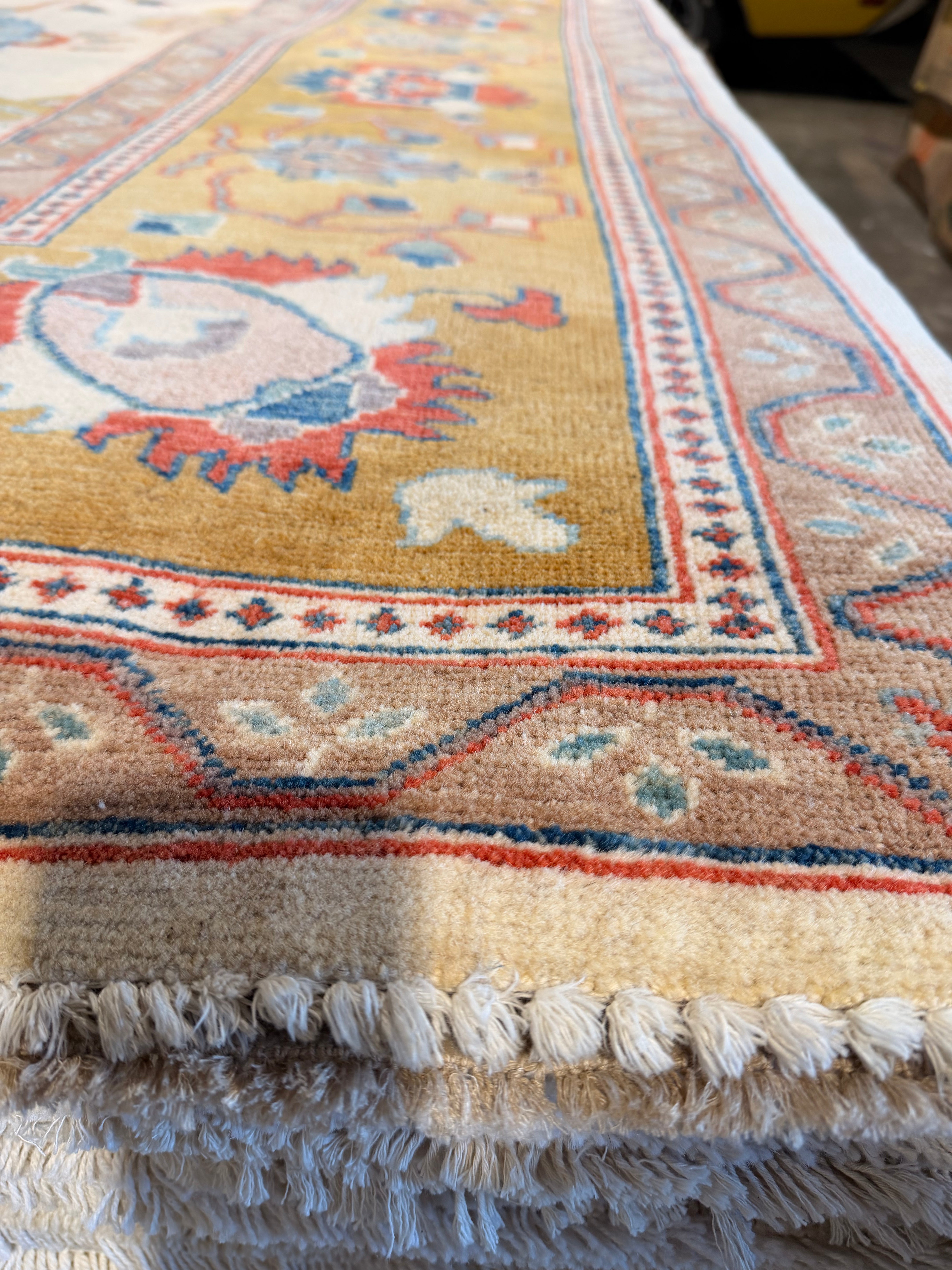 Suzie 9.6x13.1 Afghani Aryana Ivory Rug