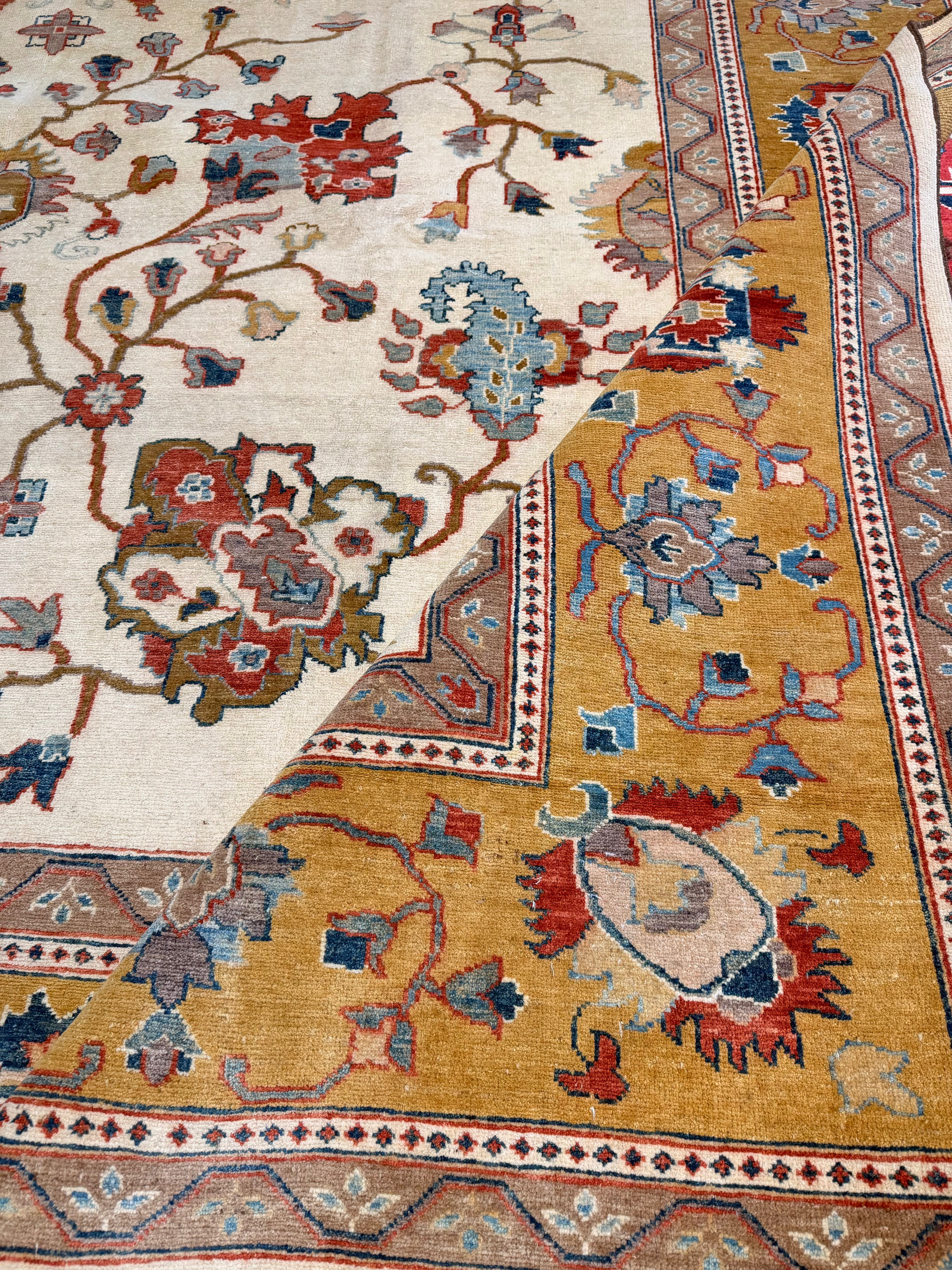 Suzie 9.6x13.1 Afghani Aryana Ivory Rug