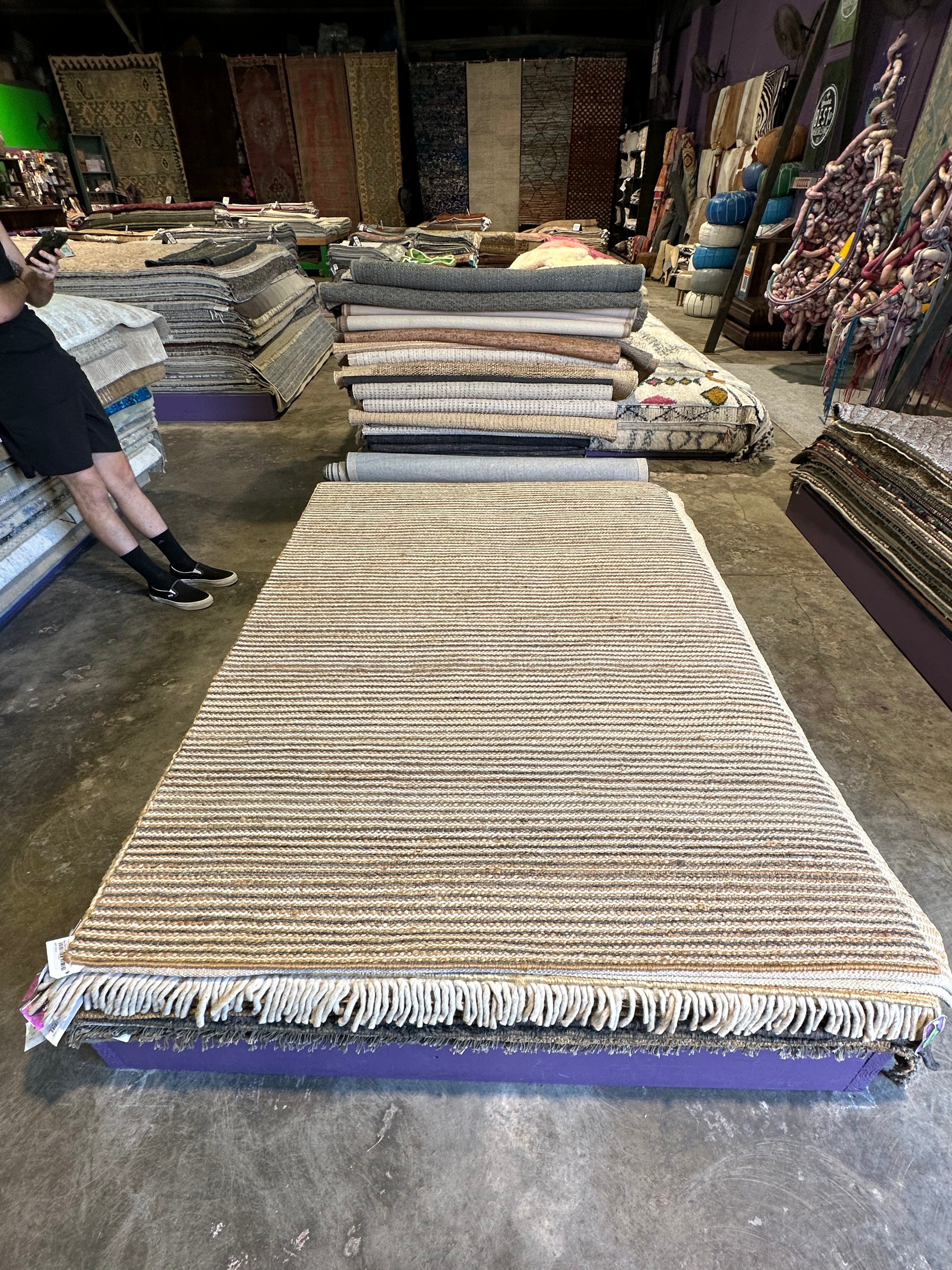 Buddy Bizarre 5x8 Handwoven Natural Brown Jute Rug