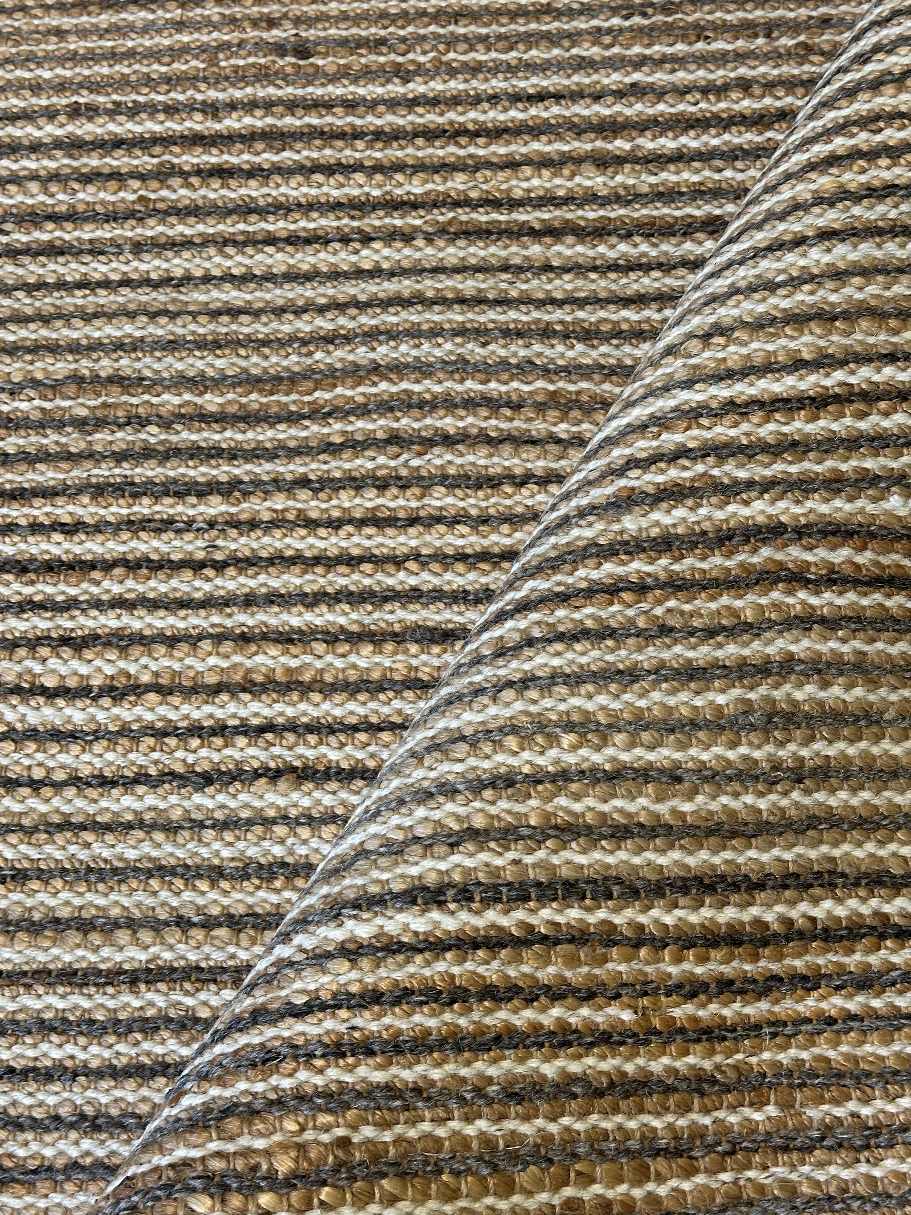Buddy Bizarre 5x8 Handwoven Natural Brown Jute Rug