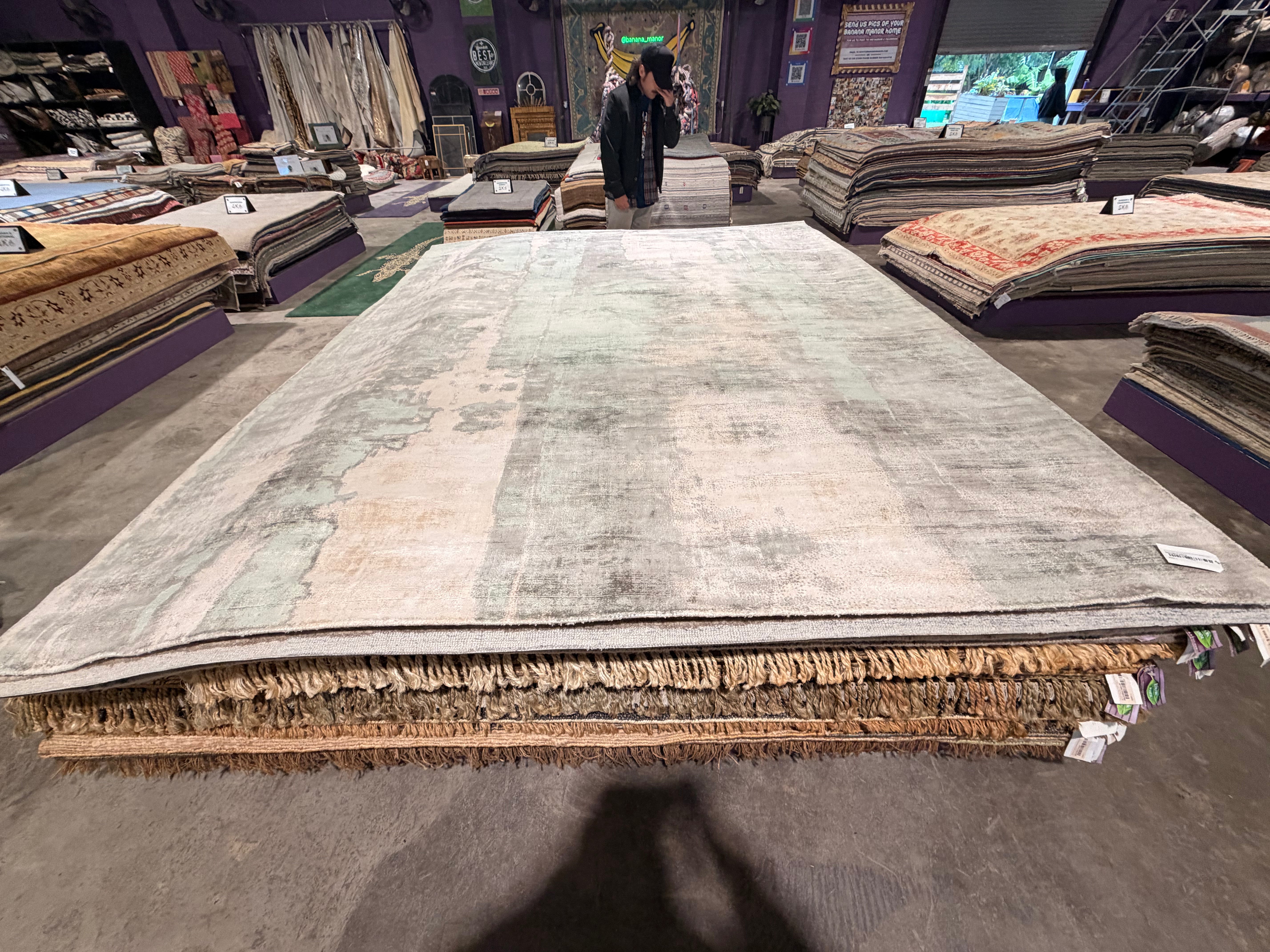 Ian Handwoven Silver & Grey Modern Viscose (Multiple Sizes)