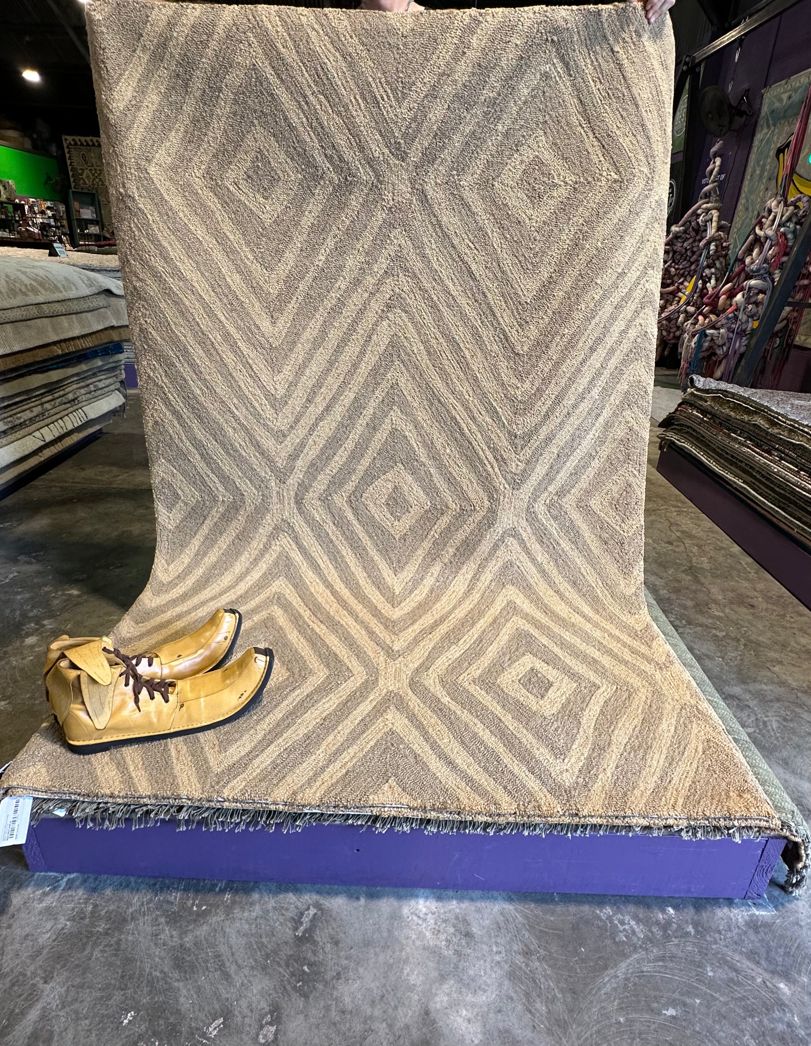 Johnny LaRue Handwoven Beige and Brown Jute Rug (Multiple Sizes) CLEARANCE