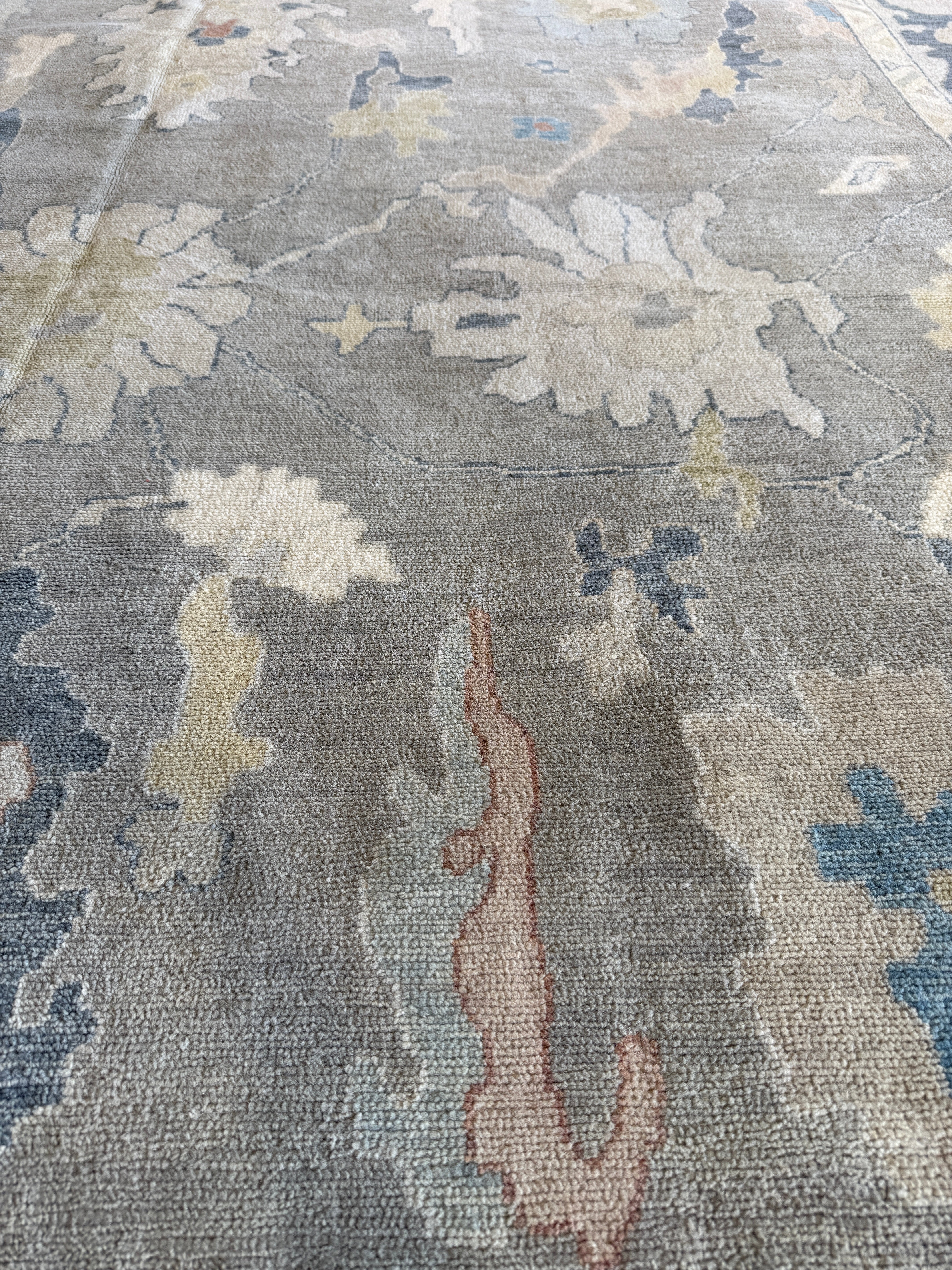 Yasmine Cope 9x11.9 Grey Hand-Knotted Rug