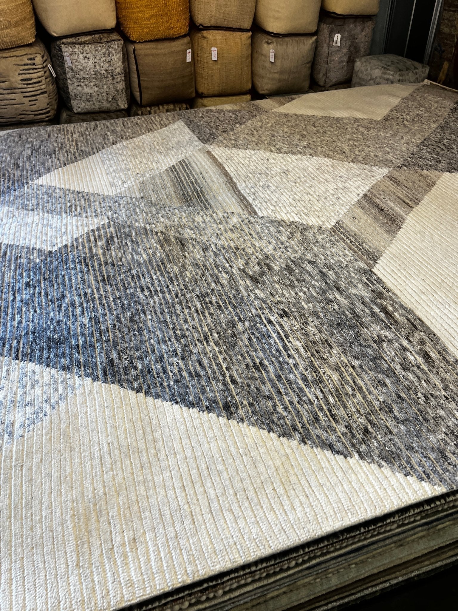 Anne Baxter Hand-Knotted Multi-Color Modern (Multiple Sizes) | Banana Manor Rug Factory Outlet