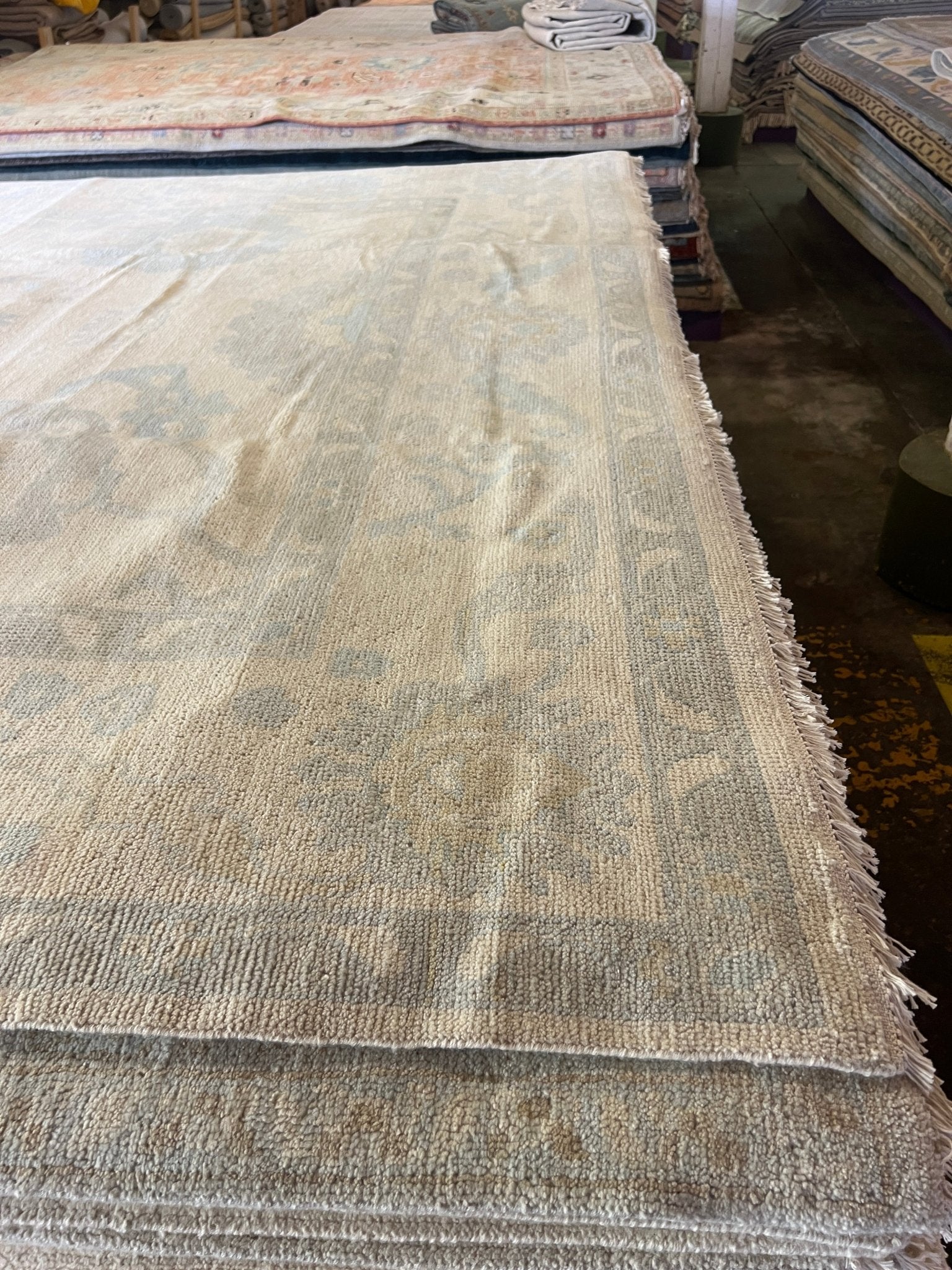 Anya 8.9x12.3 Hand-Knotted Cream and Blue Oushak | Banana Manor Rug Factory Outlet