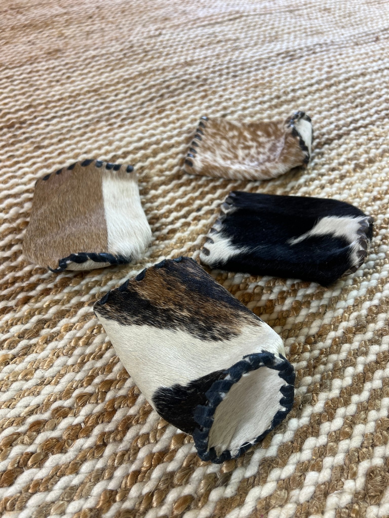 Cowzy 5.5x4.5 Cowhide | Banana Manor Rug Factory Outlet
