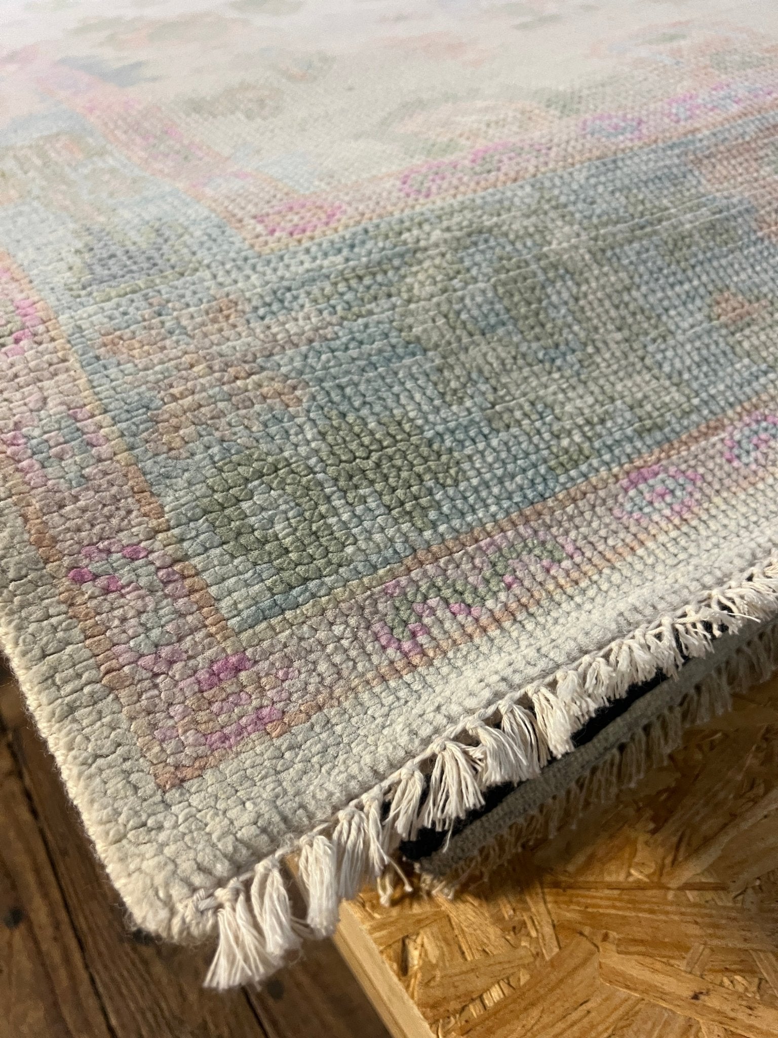 Eve Polastri 3.1x5.3 Hand-Knotted Cream and Blue Oushak | Banana Manor Rug Factory Outlet