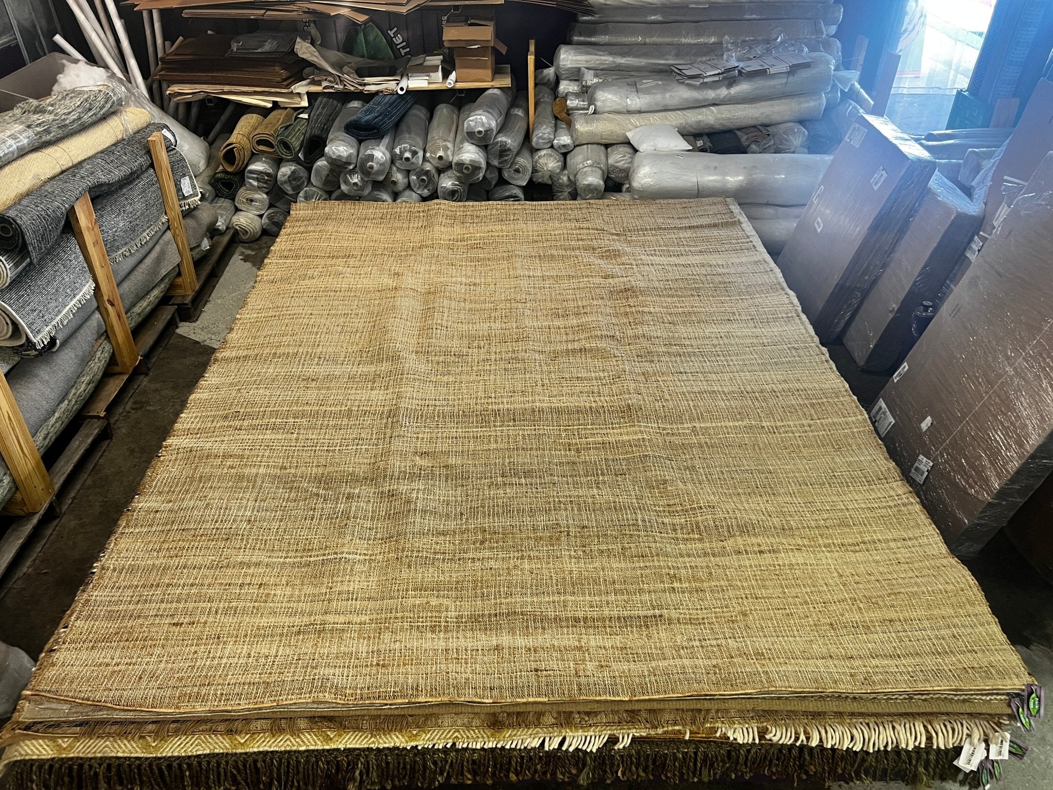 Gish Bac Handwoven Natural Jute Rug