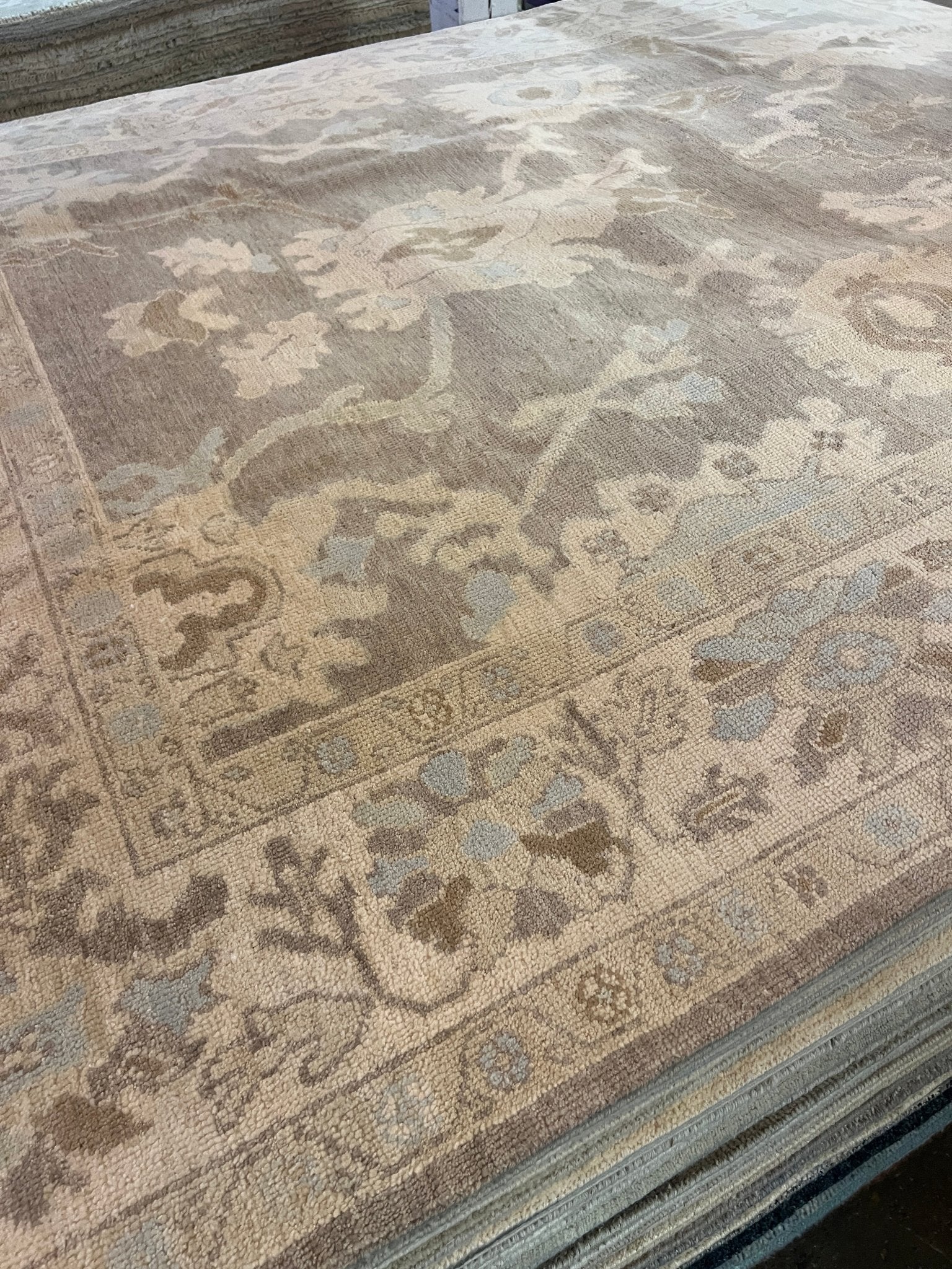 Harriet 8.1x10.2 Hand-Knotted Cream and Borwn Oushak | Banana Manor Rug Factory Outlet