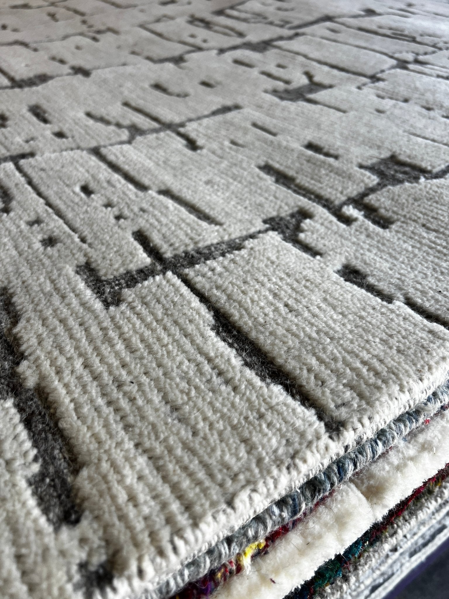 Holden 9x12 Hand-Knotted Ivory & Grey Modern | Banana Manor Rug Factory Outlet