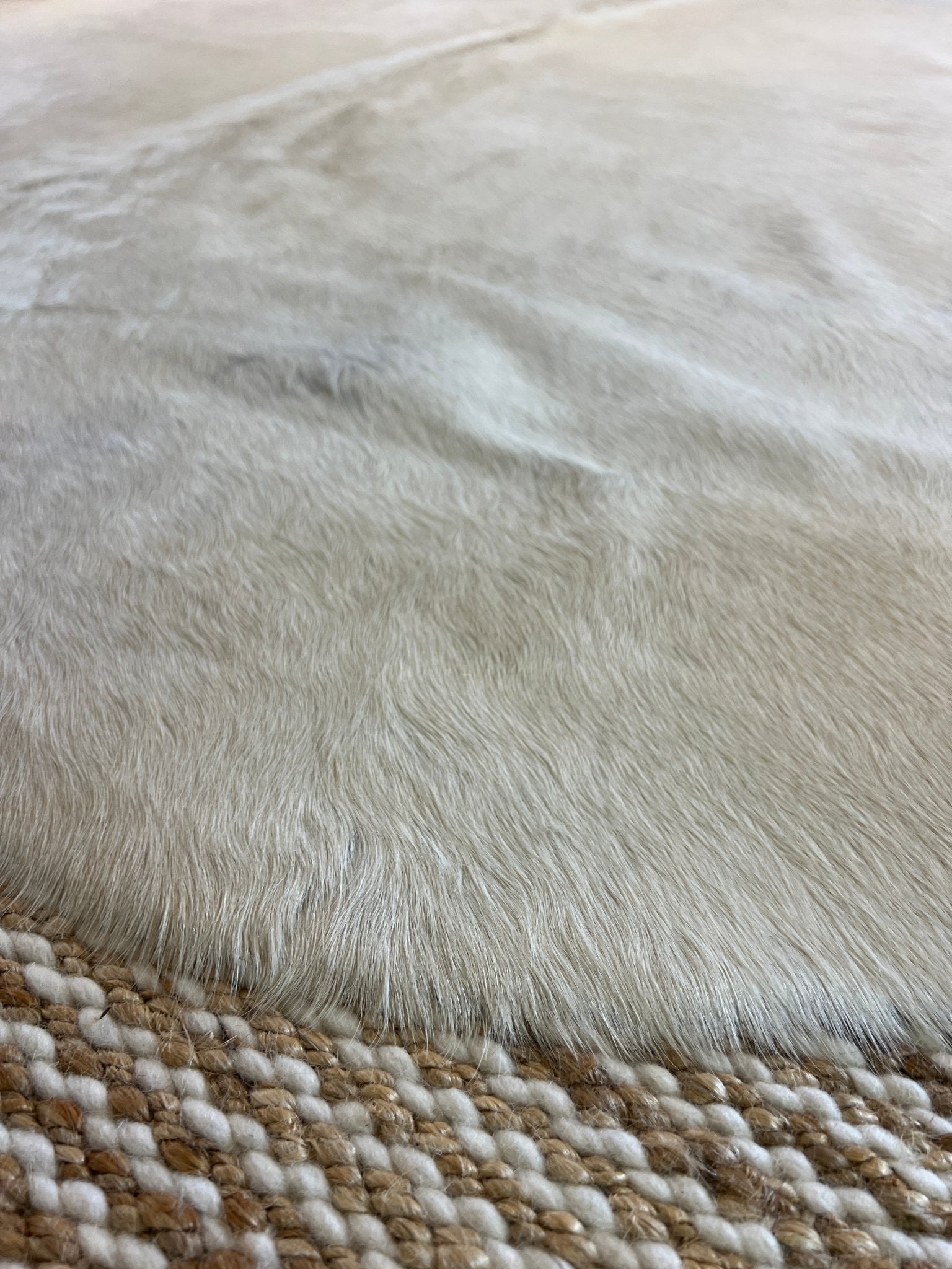 Ivory 6.3x6.7 Small Cowhide Rug | Banana Manor Rug Factory Outlet