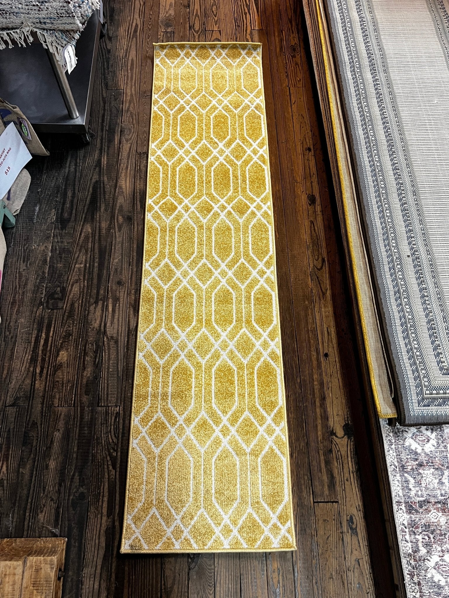OPPORTUNITY BUY 1.10x7.6 Machine Made Outdoor/Indoor Rug | Banana Manor Rug Factory Outlet