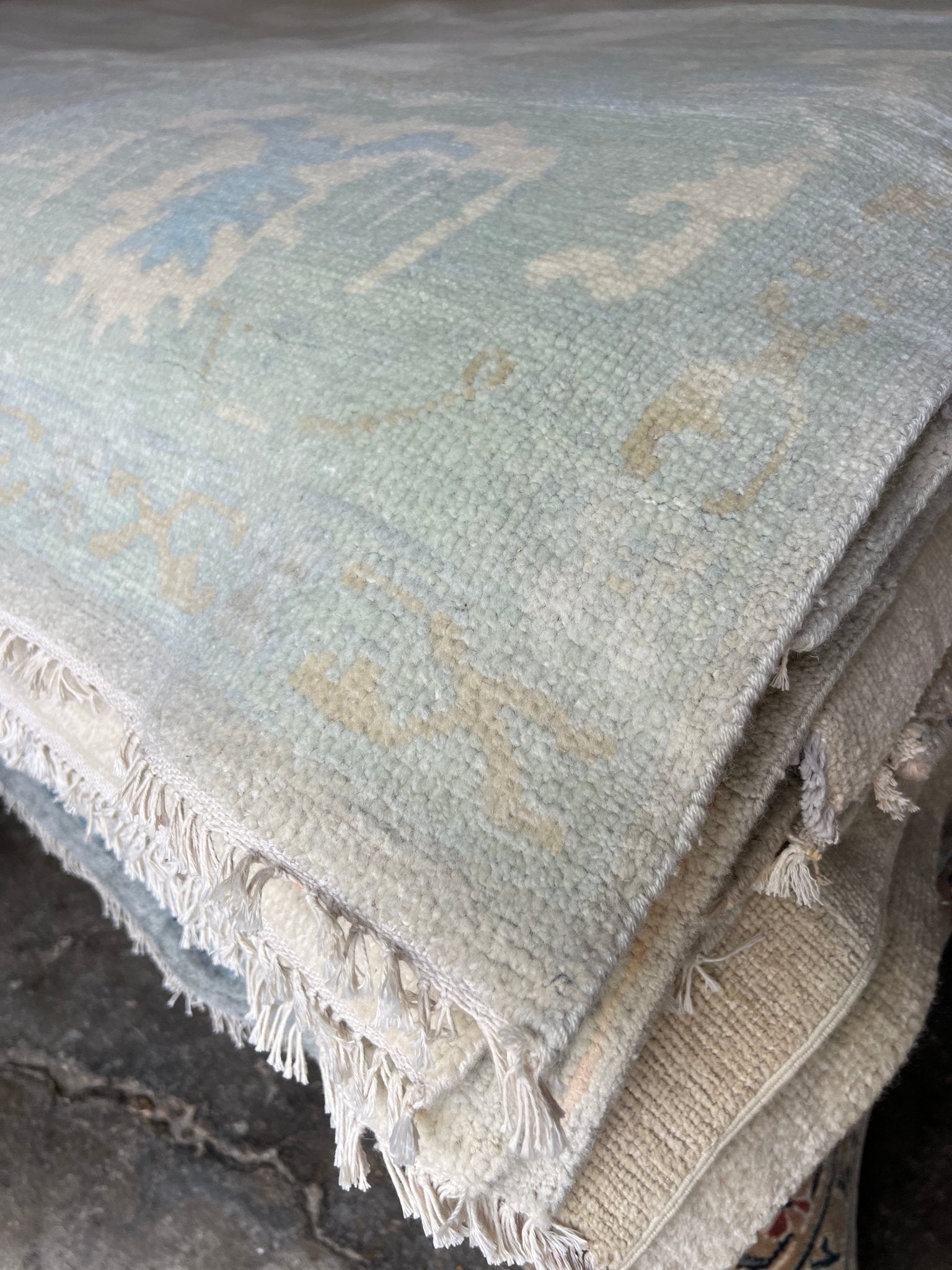 Sonya 8.11x12.5 Hand-Knotted Silver and Green Oushak | Banana Manor Rug Factory Outlet