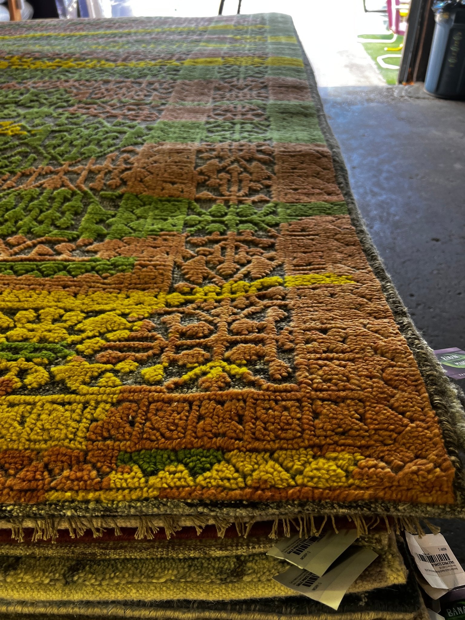 The Jamaican 8x10 Hand-Knotted Multi Color Cut Pile | Banana Manor Rug Factory Outlet