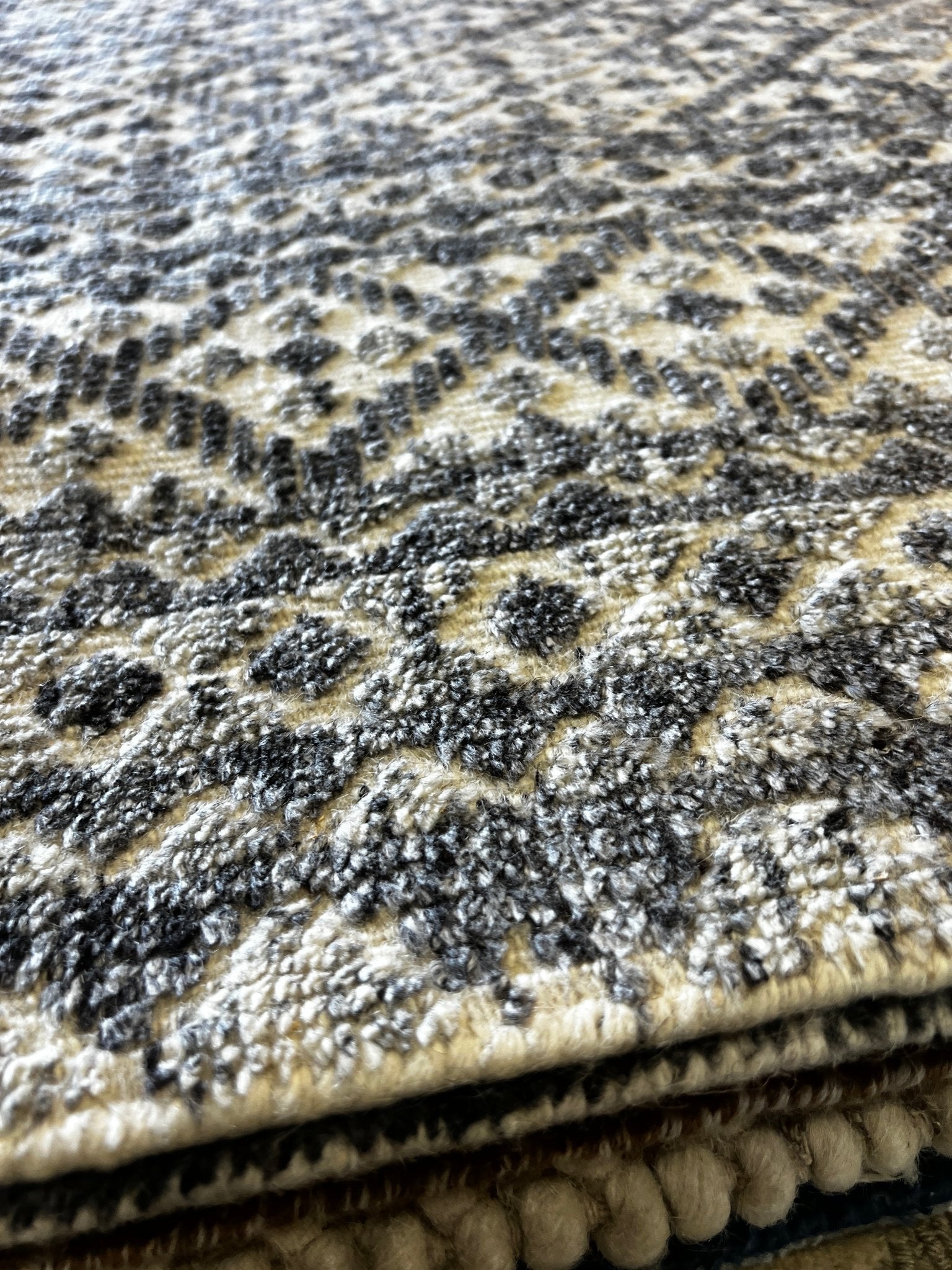 Vaughan 10.3x14 Hand-Knotted Ivory & Grey Modern | Banana Manor Rug Factory Outlet