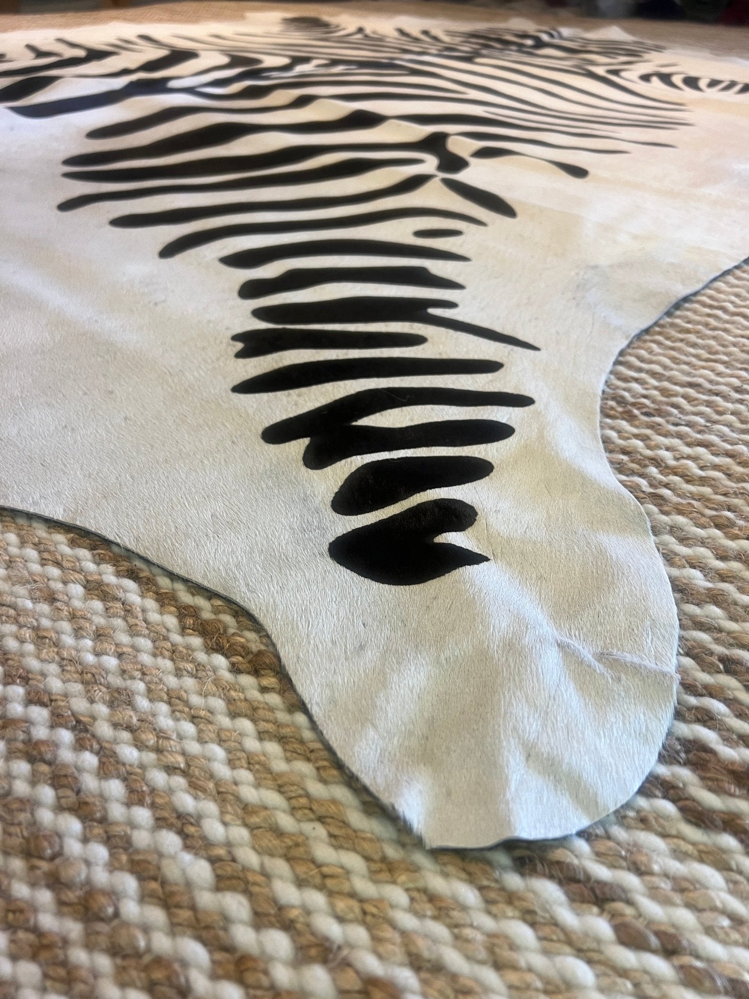 Zebra Off White 6.2x7.6 Cowhide Rug | Banana Manor Rug Factory Outlet