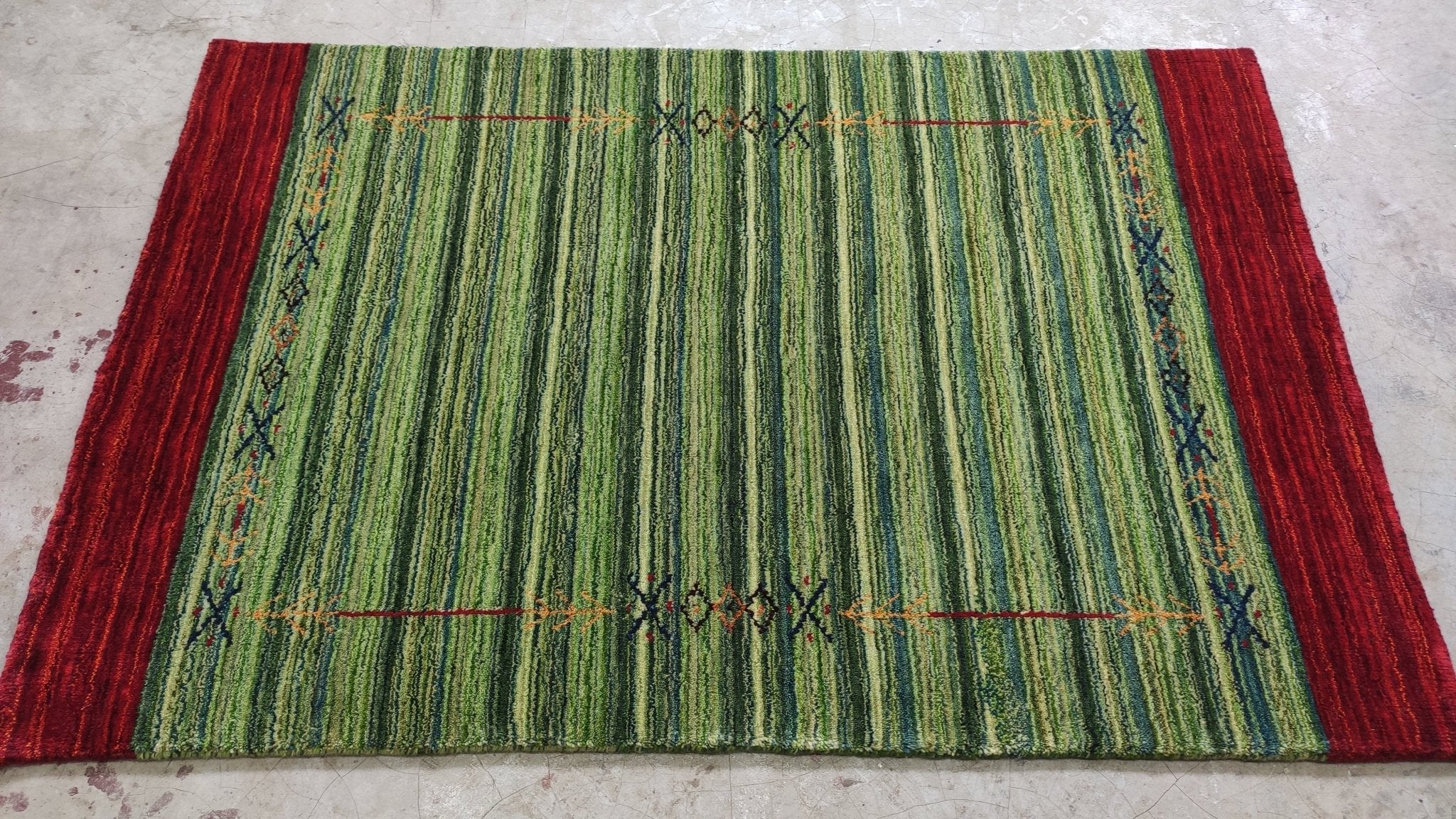 3x4.9 Green Handwoven Gabbeh Rug | Banana Manor Rug Factory Outlet