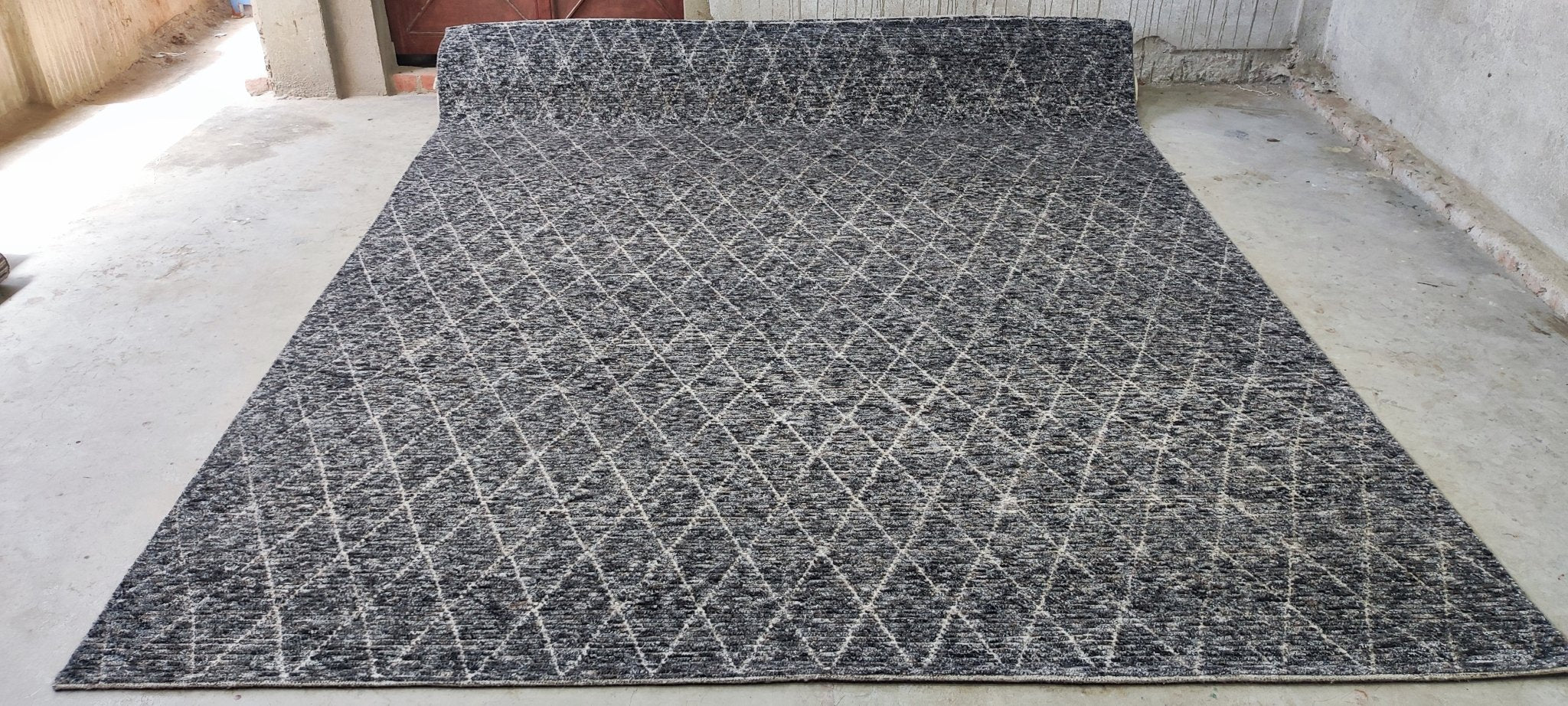 Adolfo 8.9x12 Hand-Knotted Dark Grey Modern | Banana Manor Rug Factory Outlet