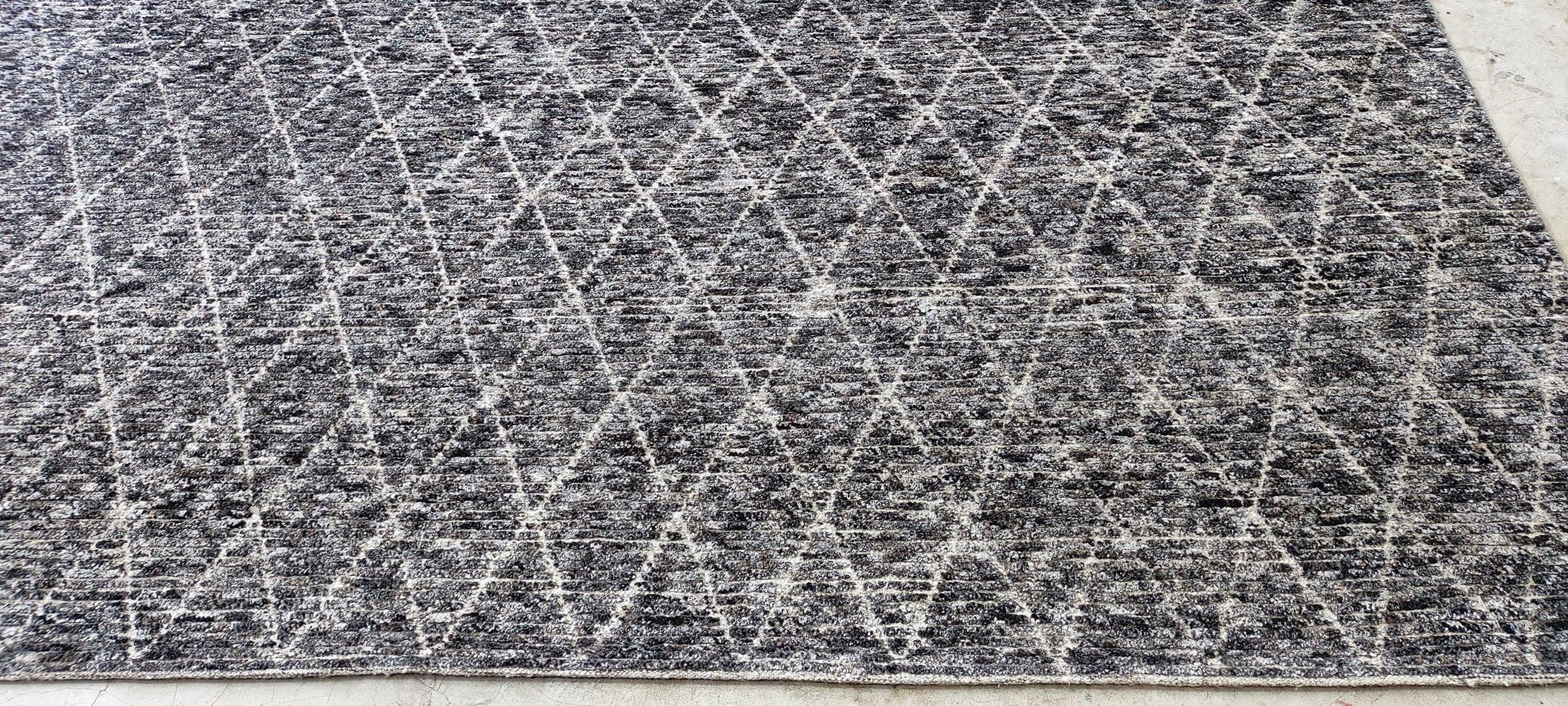 Adolfo 8.9x12 Hand-Knotted Dark Grey Modern | Banana Manor Rug Factory Outlet