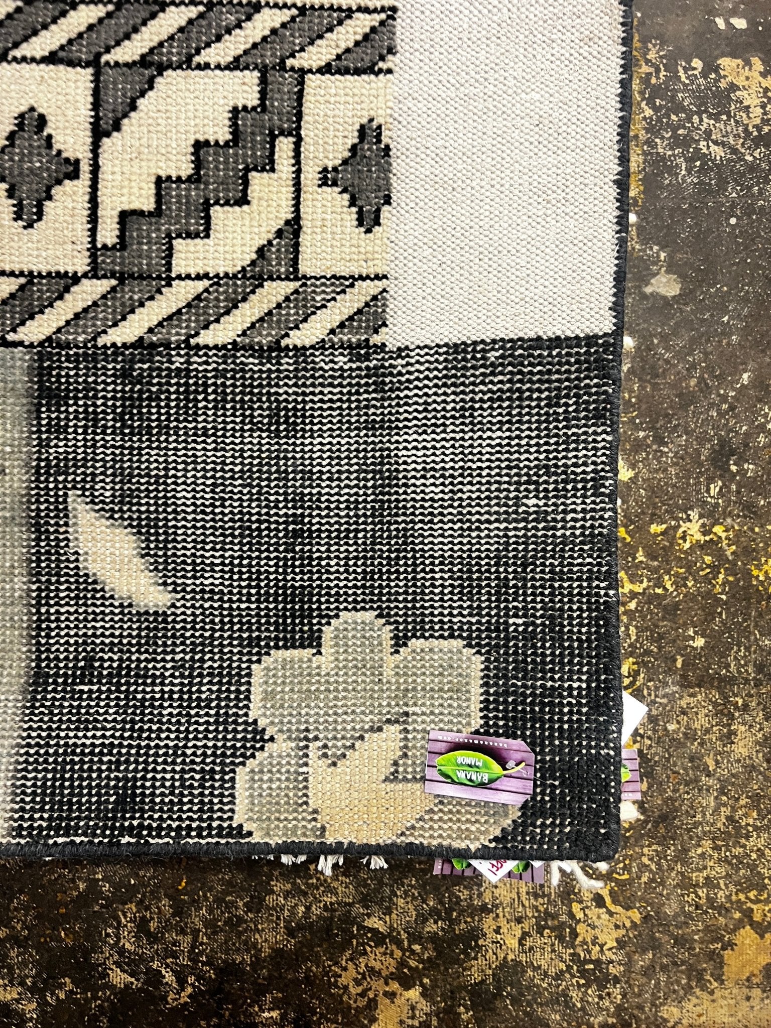 Alexis Cottrell 6x9 Black and White Hand-Knotted Patch Weave Rug | Banana Manor Rug Factory Outlet