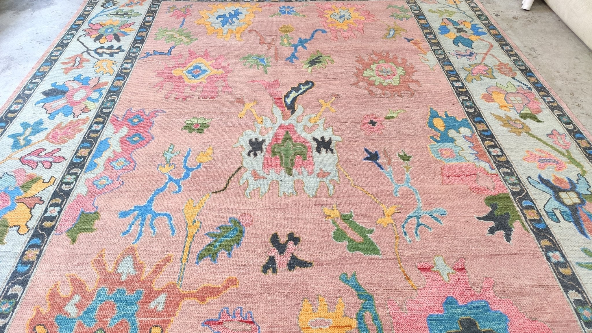 Alina 9.3x12.3 Light Pink Hand-Knotted Oushak Rug | Banana Manor Rug Company