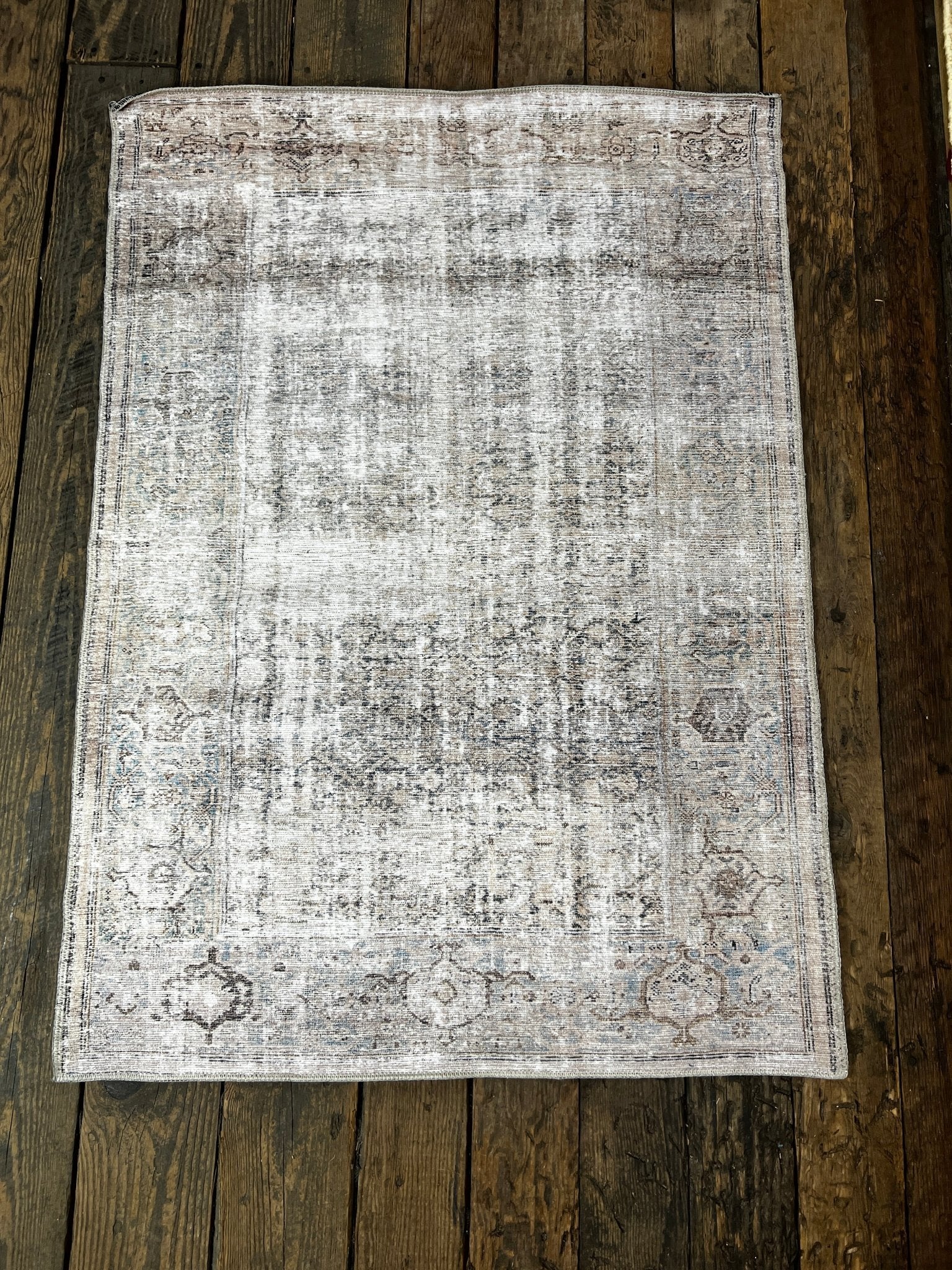 Amber Lewis Georgie Collection Ocean and Sand 3.9x5.6 | Banana Manor Rug Factory Outlet