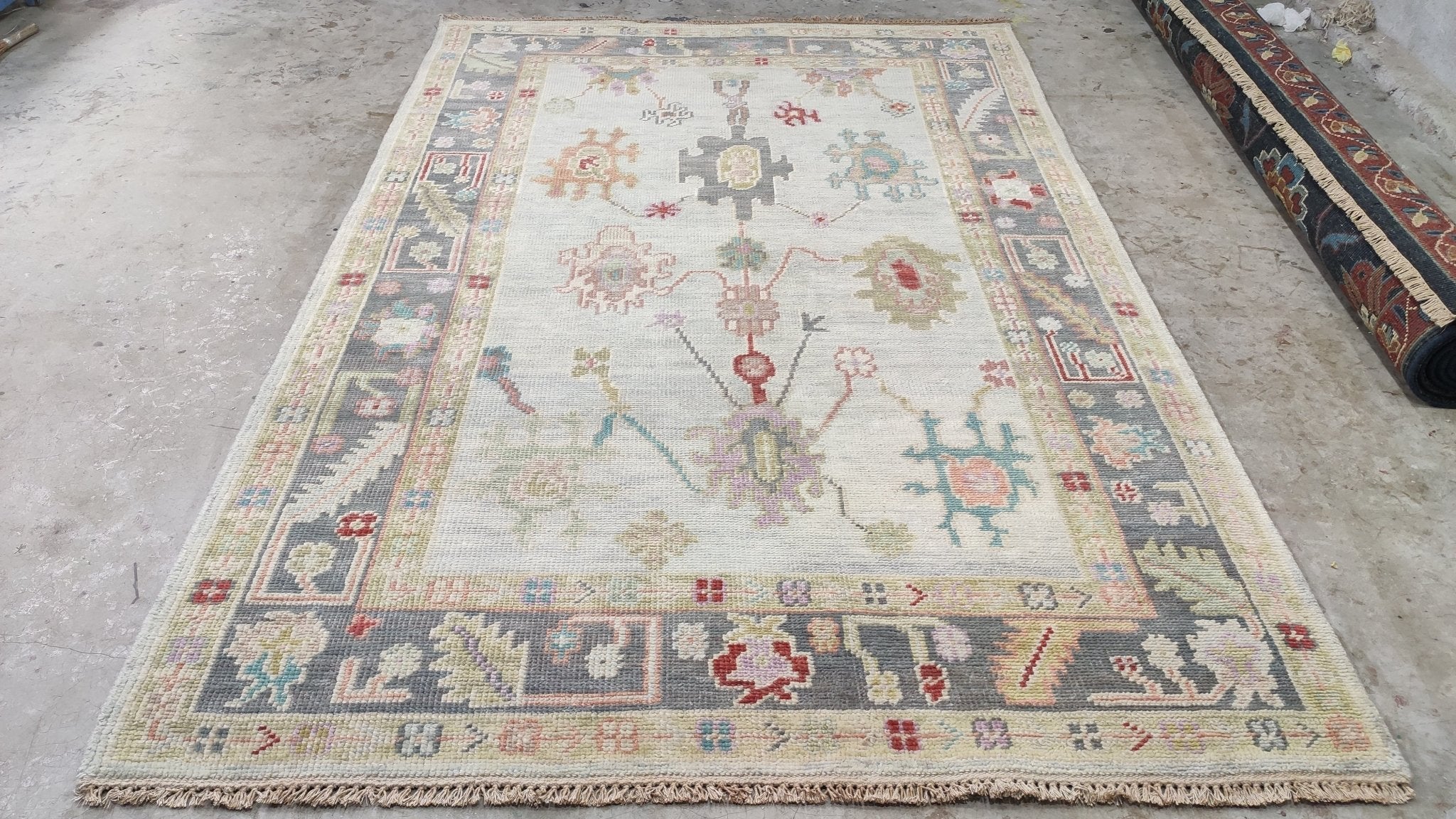 Anabelle 6x9 Light Grey Hand-Knotted Oushak Rug | Banana Manor Rug Company