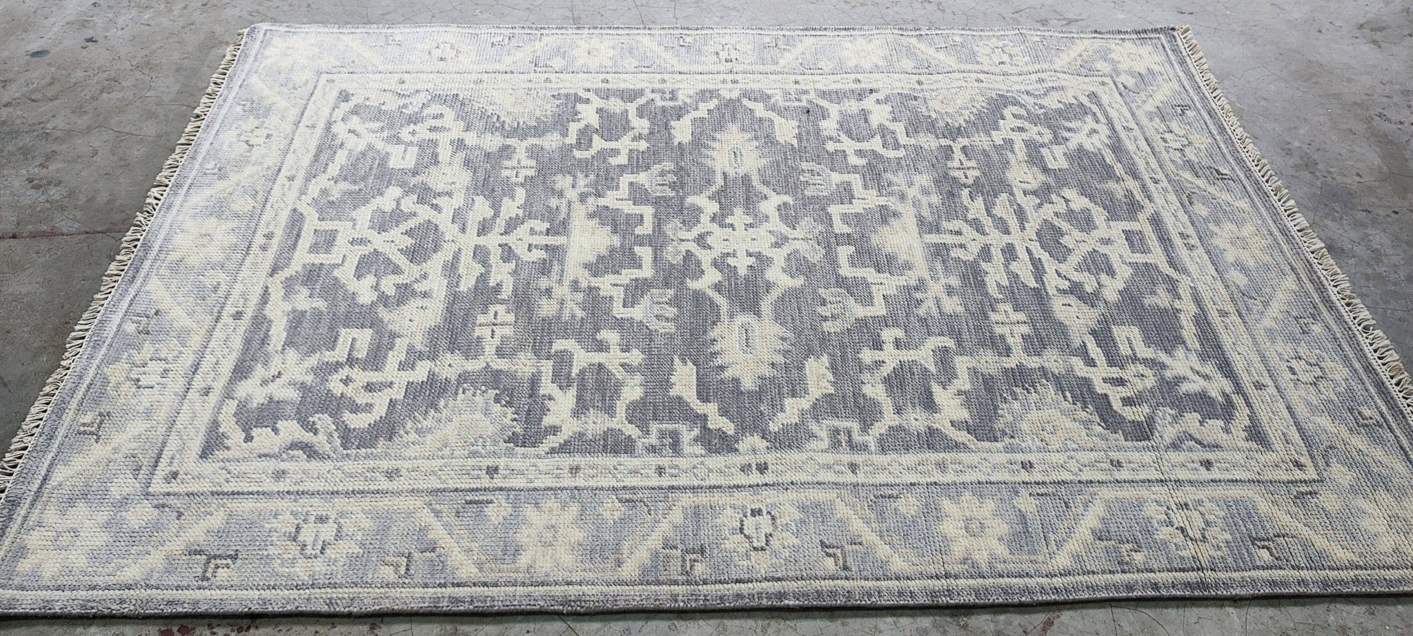 Angela Dorian 4x5.9 Hand Knotted Grey & Silver Turkish Oushak | Banana Manor Rug Factory Outlet