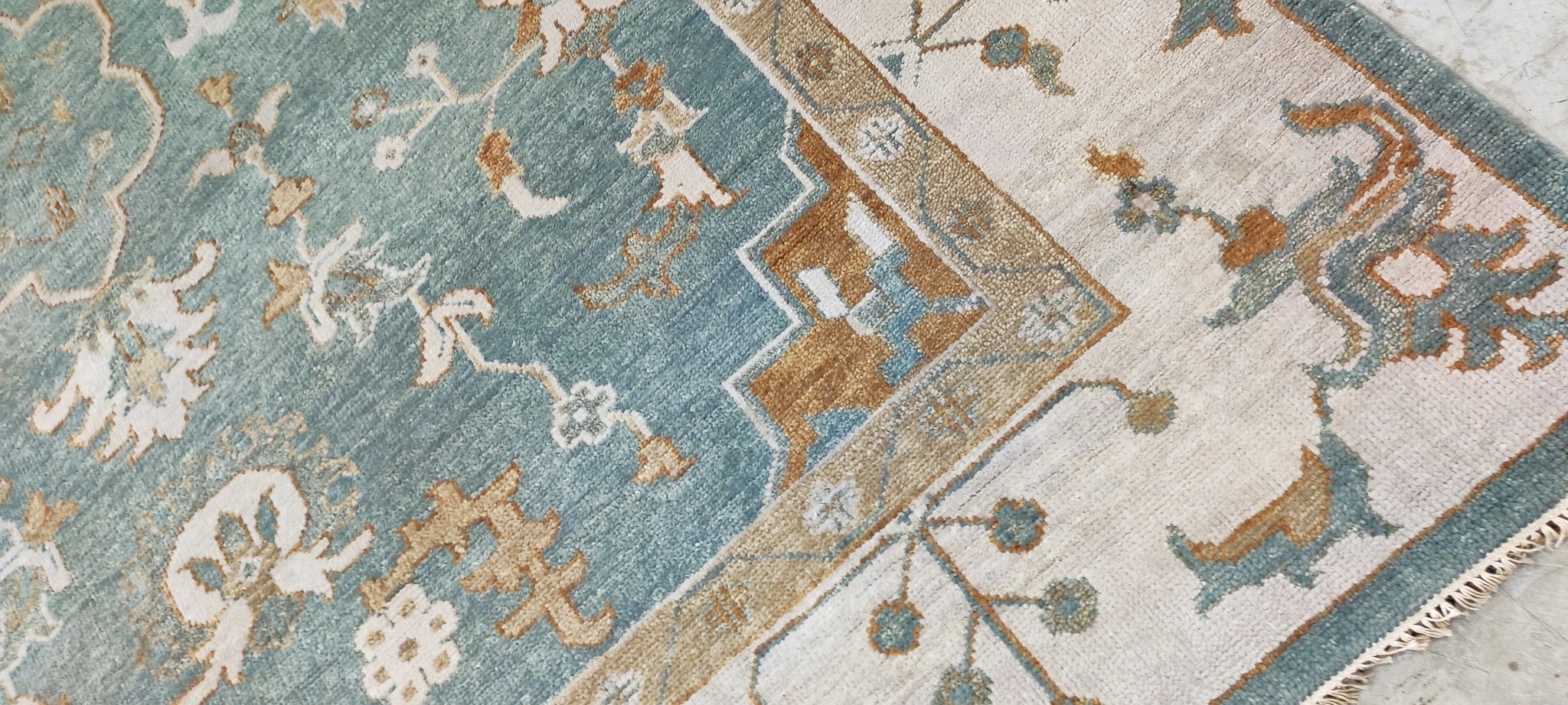 Angourie Rice Hand-Knotted Oushak Rug Blue and Beige 8.3X10 | Banana Manor Rug Company