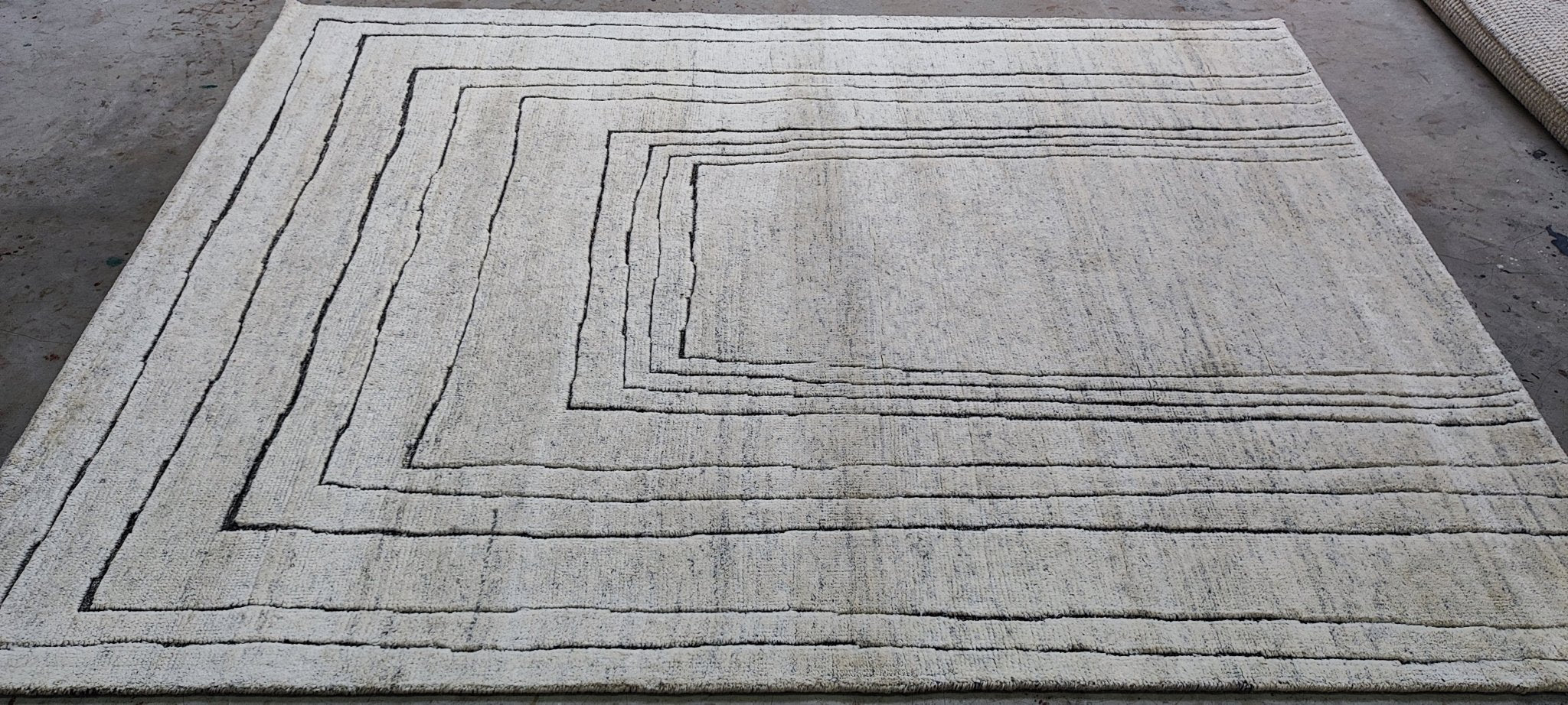 Ashe 6x8 Hand-Knotted Ivory Cut Pile | Banana Manor Rug Factory Outlet