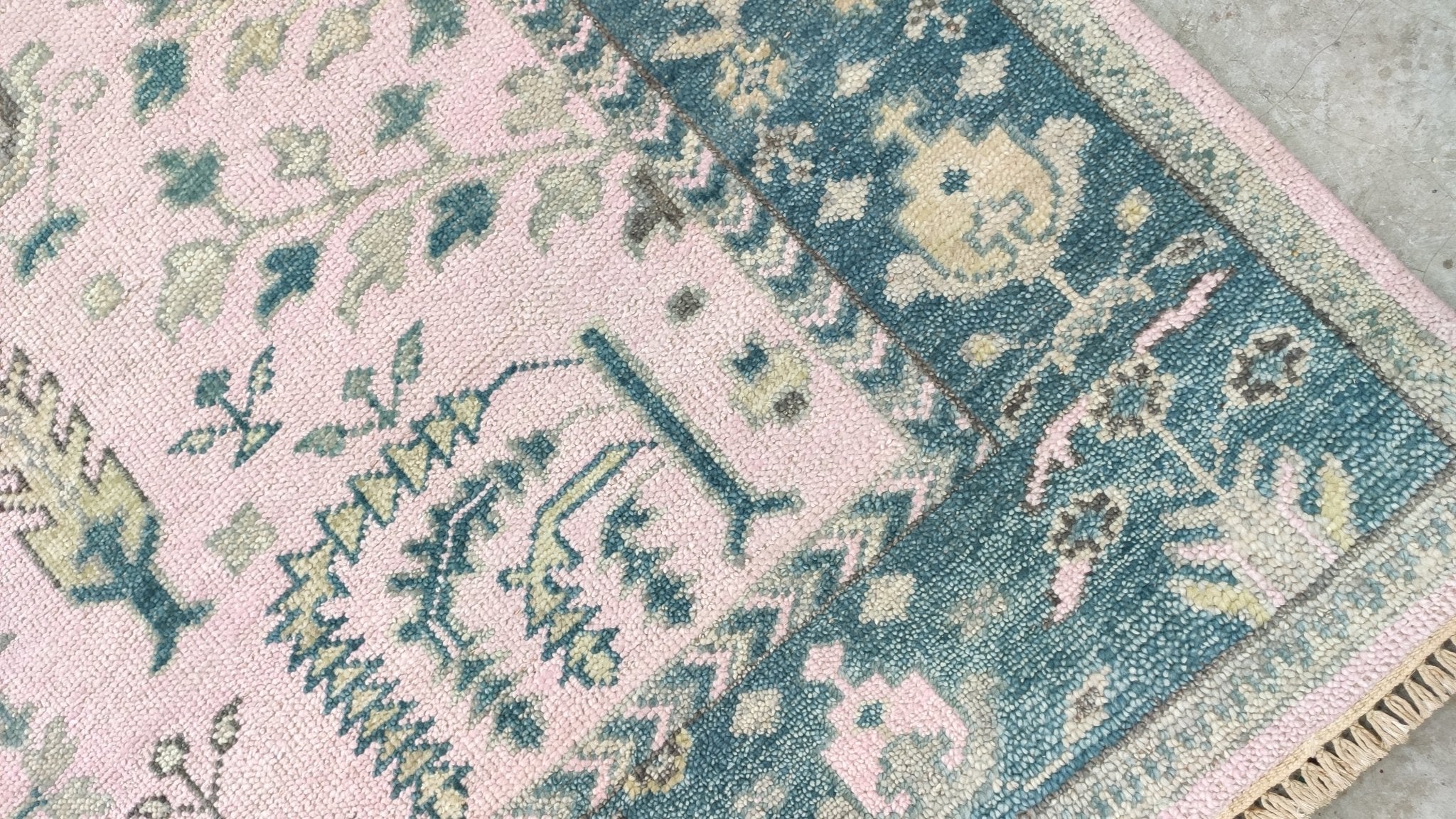 Babette 8x10 Pink and Green Hand-Knotted Oushak Rug | Banana Manor Rug Company