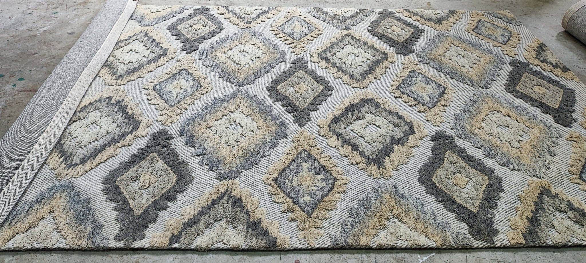 Beachbum Berry's 5x8 Handwoven Grey Mix High Low | Banana Manor Rug Factory Outlet