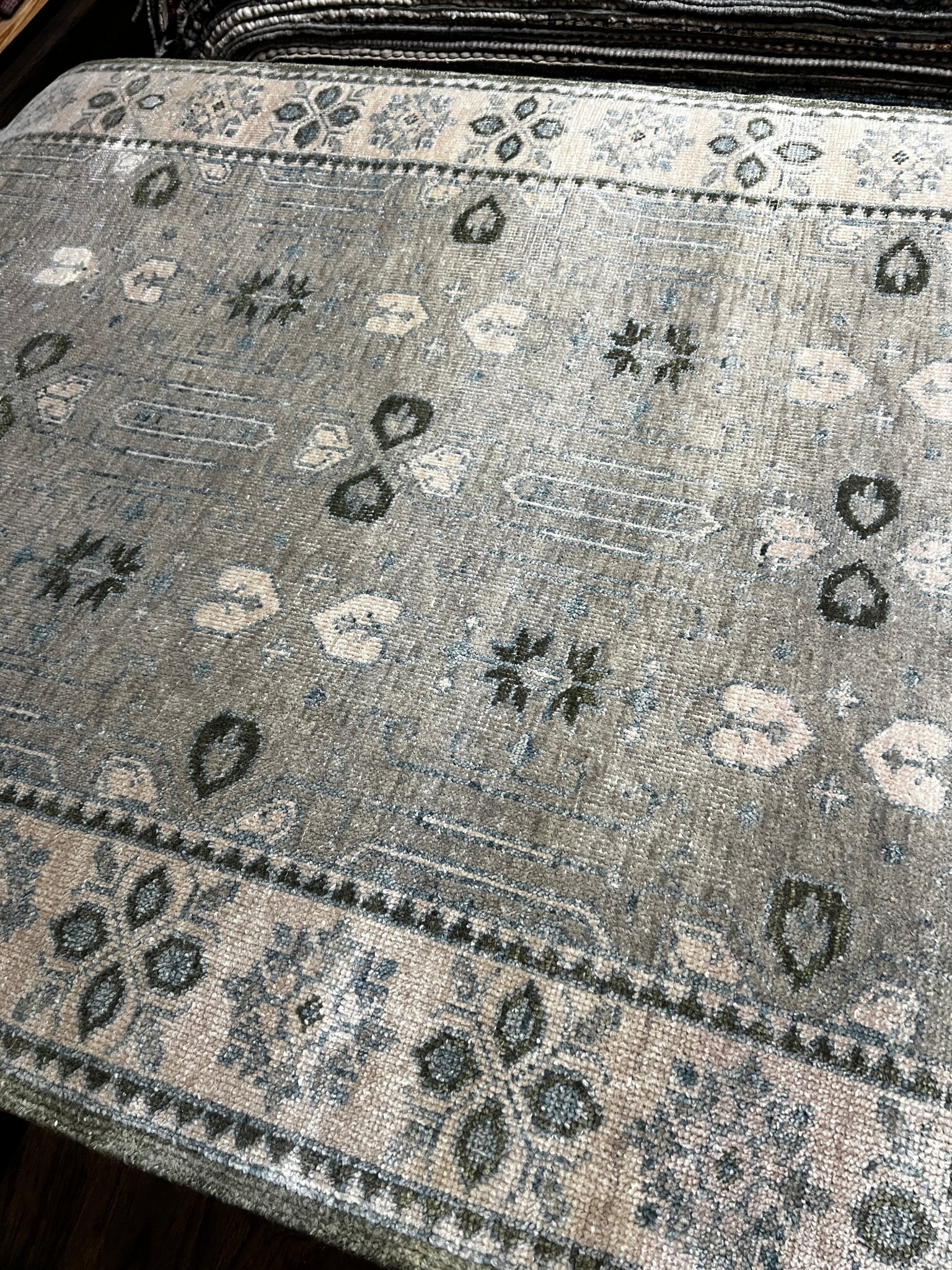 Bernadette Parson 5x8 Hand-Knotted Grey Oushak | Banana Manor Rug Factory Outlet