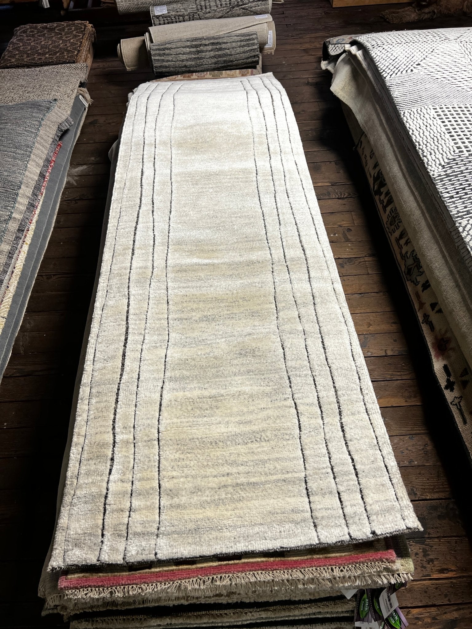 Billy 2.9x10 Hand-Knotted Ivory & Grey Cut Pile Runner | Banana Manor Rug Factory Outlet