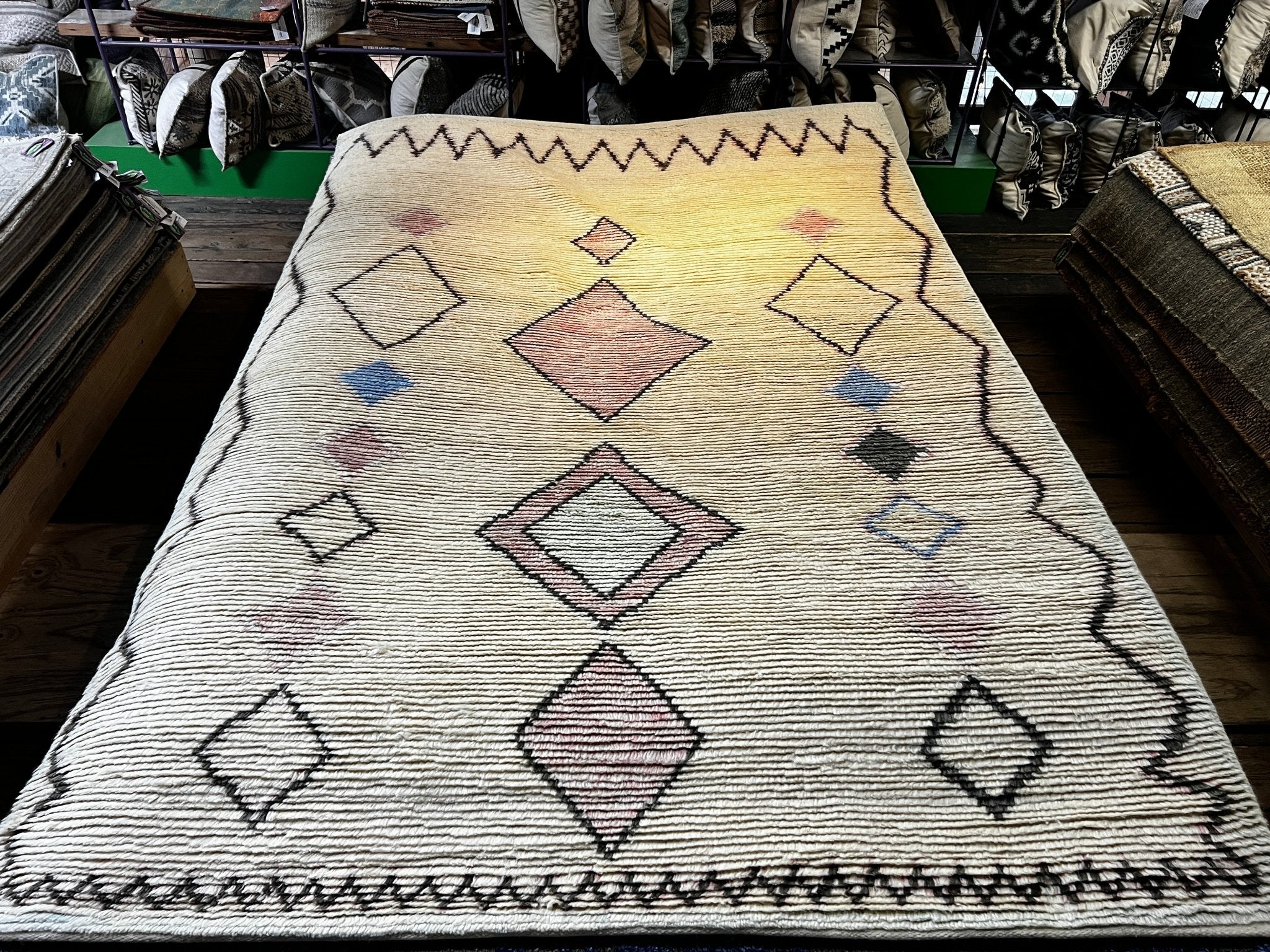 Billy Dee 5.3x7.9 Hand-Knotted Ivory Mix Moroccan Style | Banana Manor Rug Factory Outlet