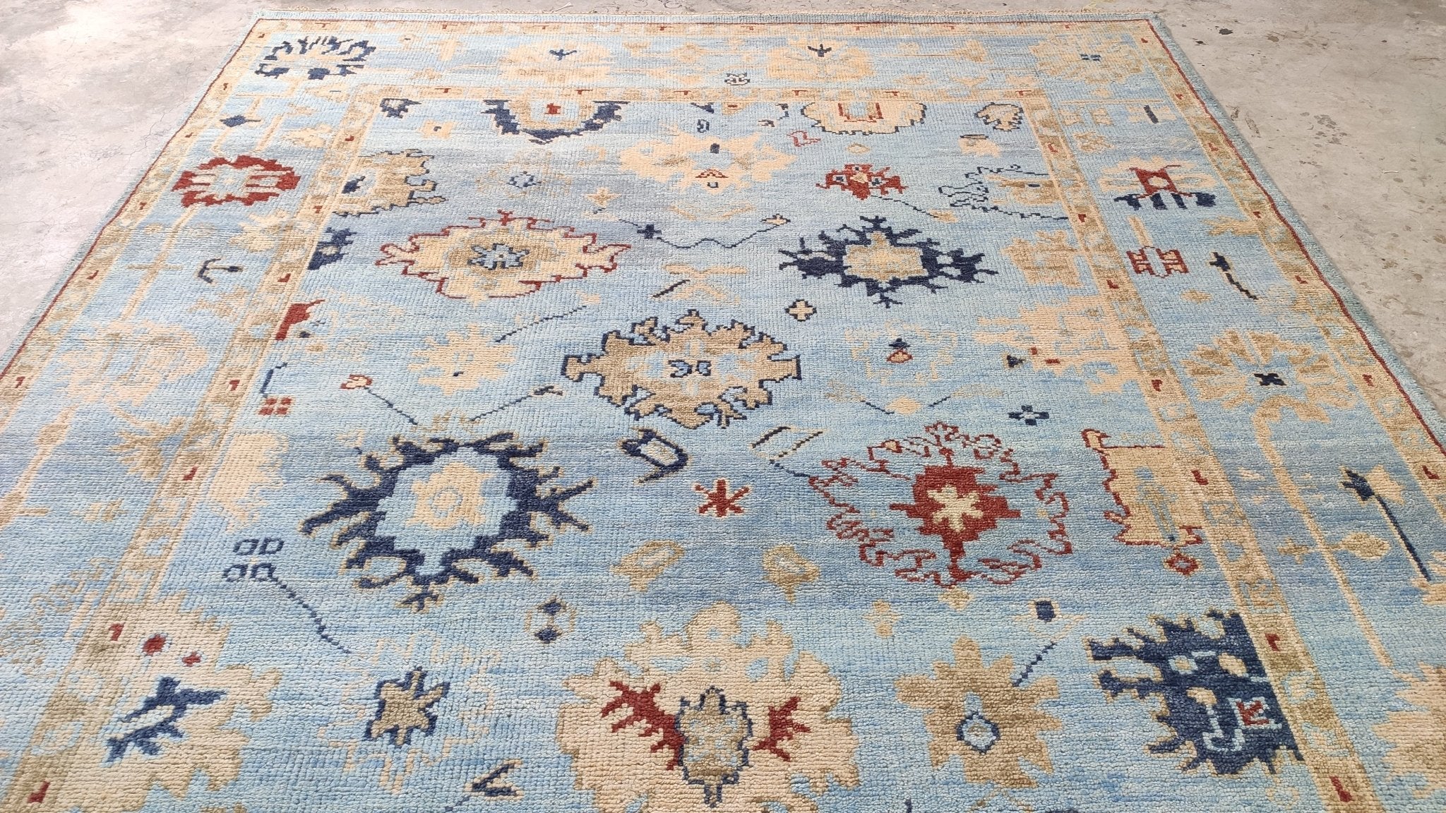 Blanche 8x10 Light Blue Hand-Knotted Oushak Rug | Banana Manor Rug Company