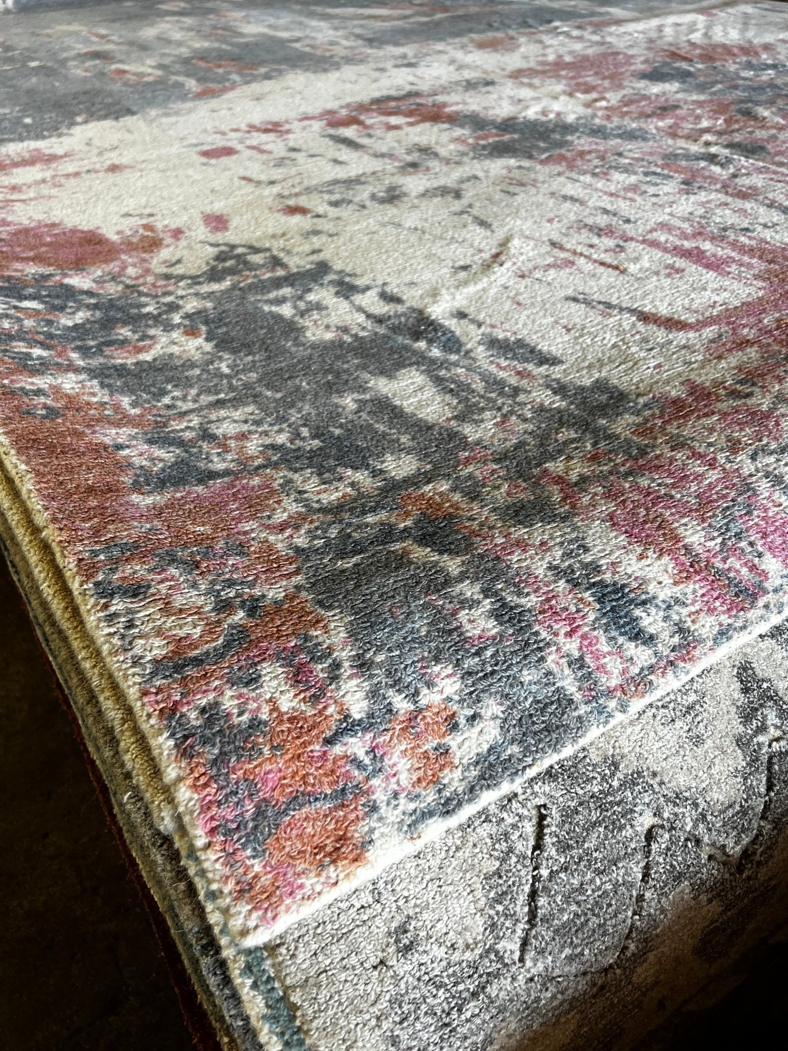 Bold Bruschetta 8x10 Grey and Pink Hand-Tufted Modern Rug | Banana Manor Rug Factory Outlet