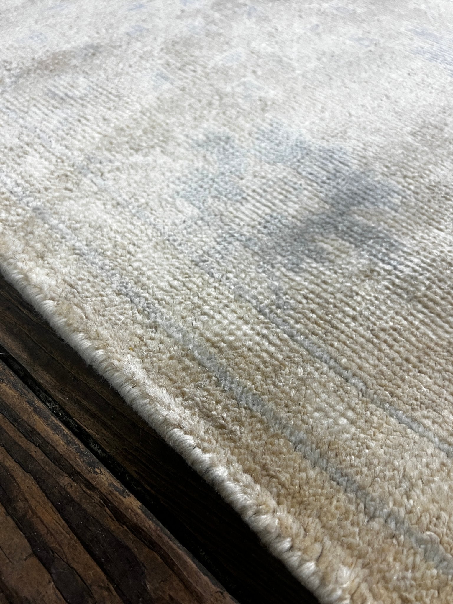 Bonnie 2.6x12.3 Hand-Knotted Beige & Silver Oushak Runner | Banana Manor Rug Factory Outlet