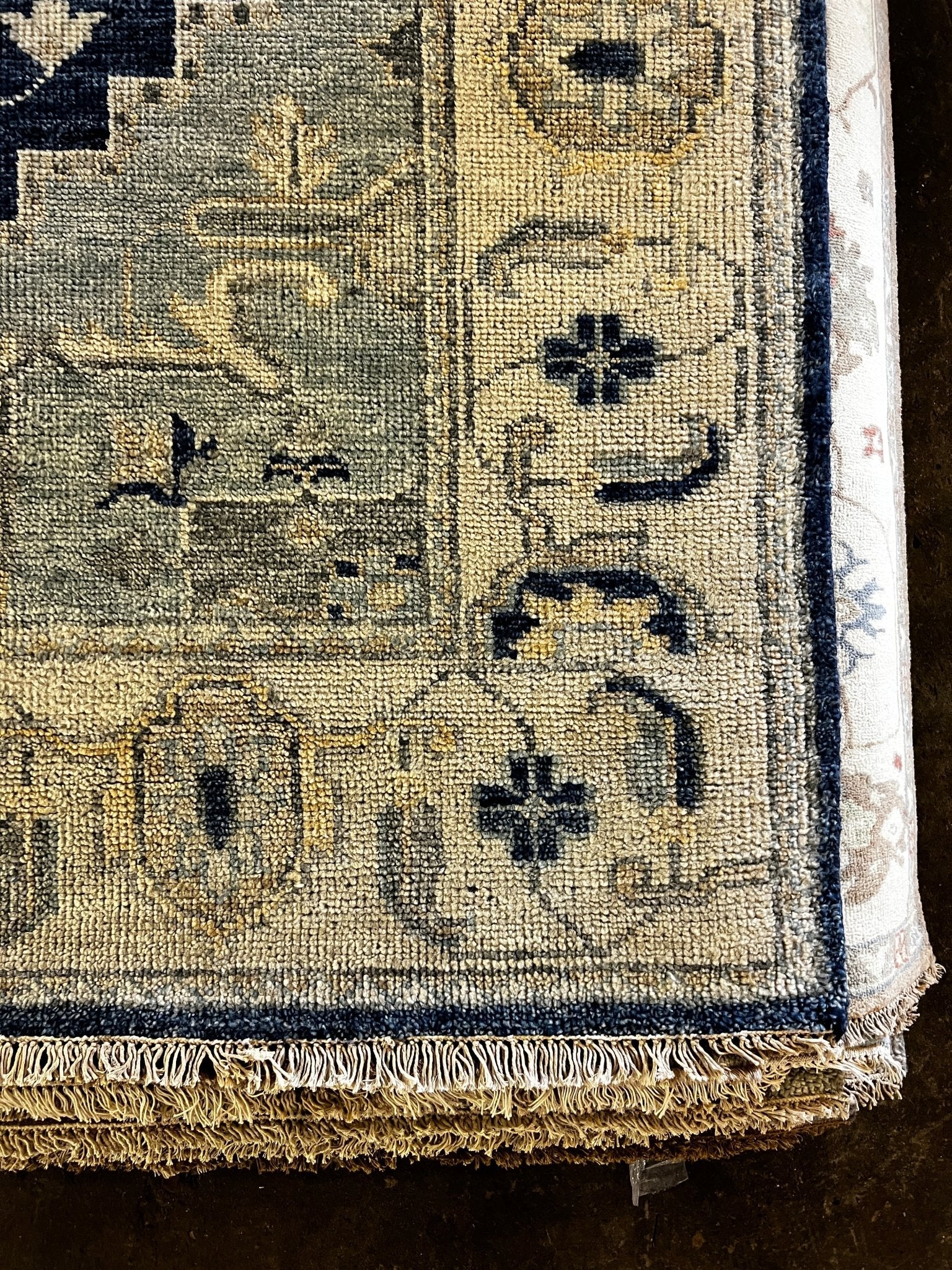Britannica 7.9x10 Blue and Ivory Hand-Knotted Persian Rug | Banana Manor Rug Company