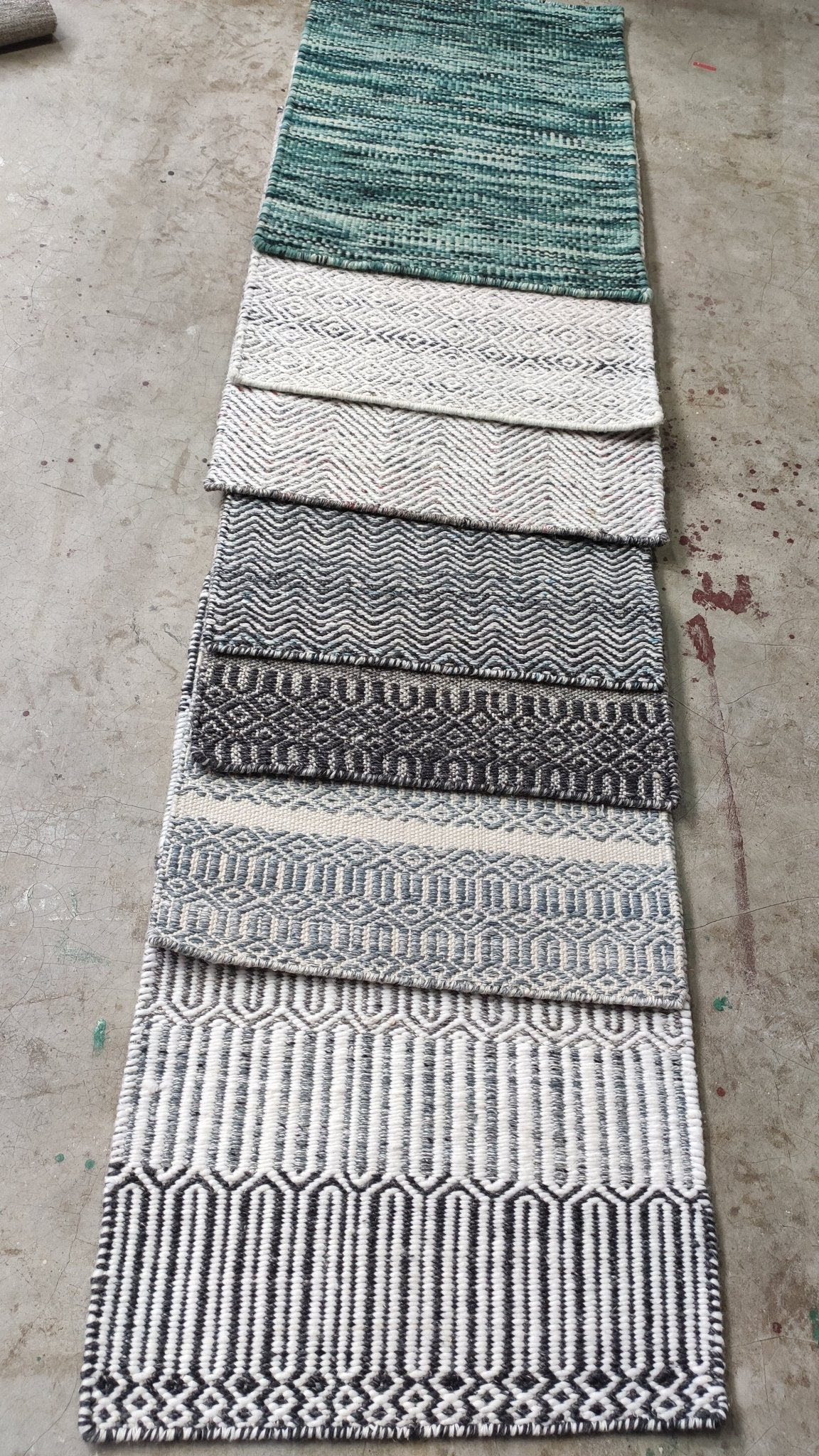 Byron "Buster" Bluth 2x3 Assorted Colors Handwoven Durrie Rugs | Banana Manor Rug Factory Outlet