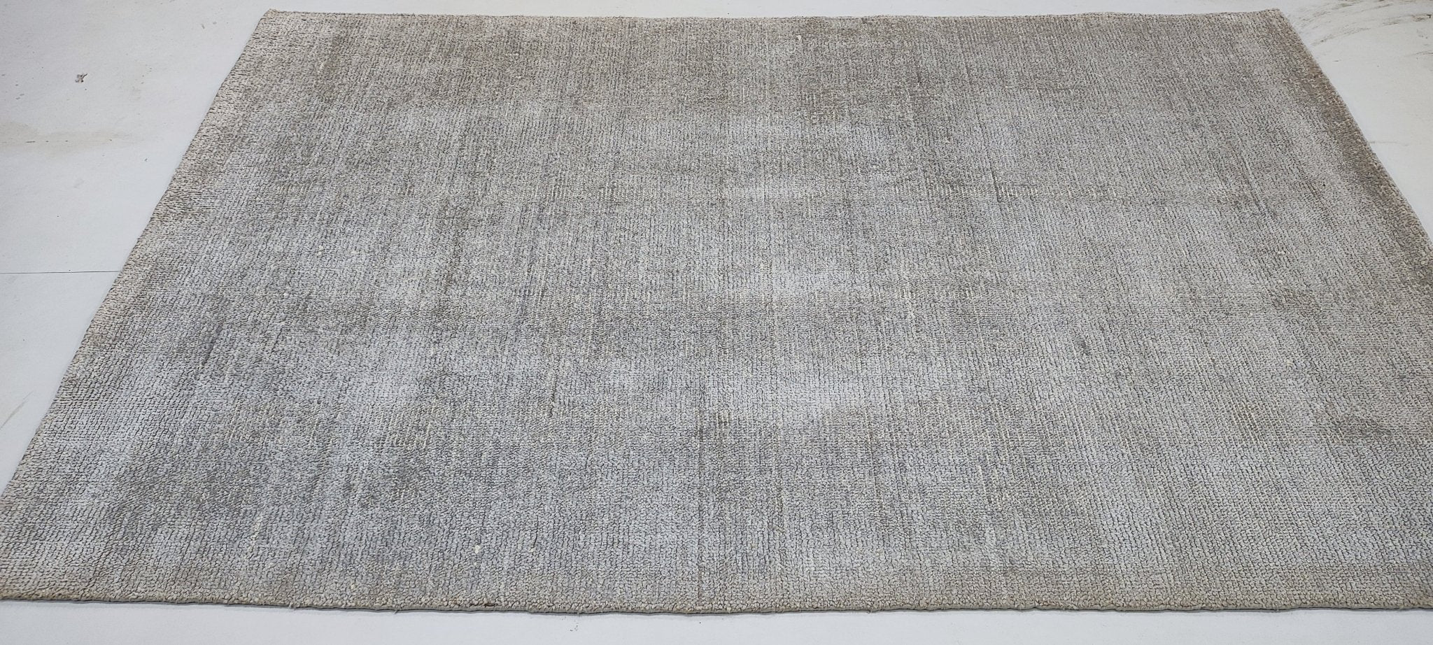 Cady 5x8 Hand-Knotted Silver & Grey Cut Pile | Banana Manor Rug Factory Outlet