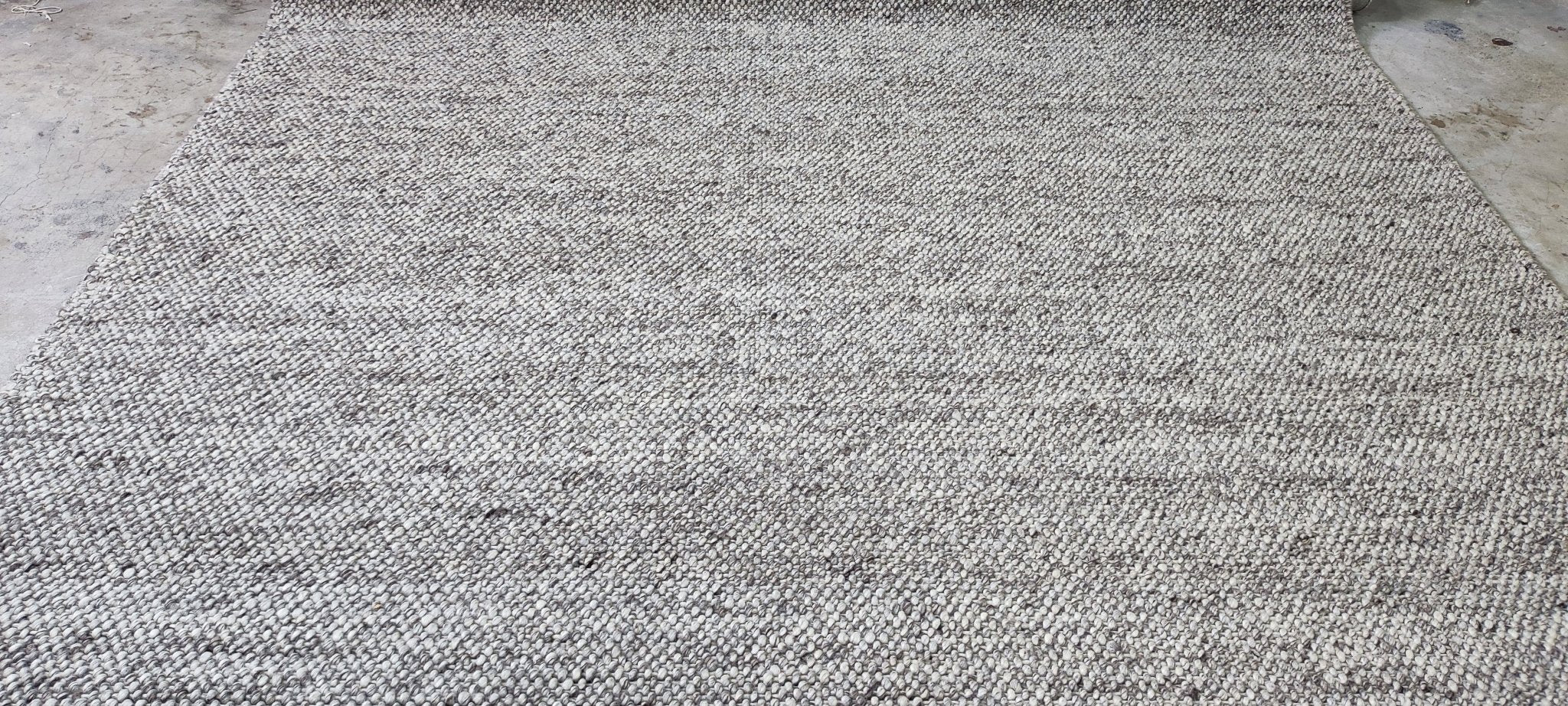 Candlelight Handwoven Pet Grey & Beige Full Loop (Multiple Sizes) | Banana Manor Rug Factory Outlet