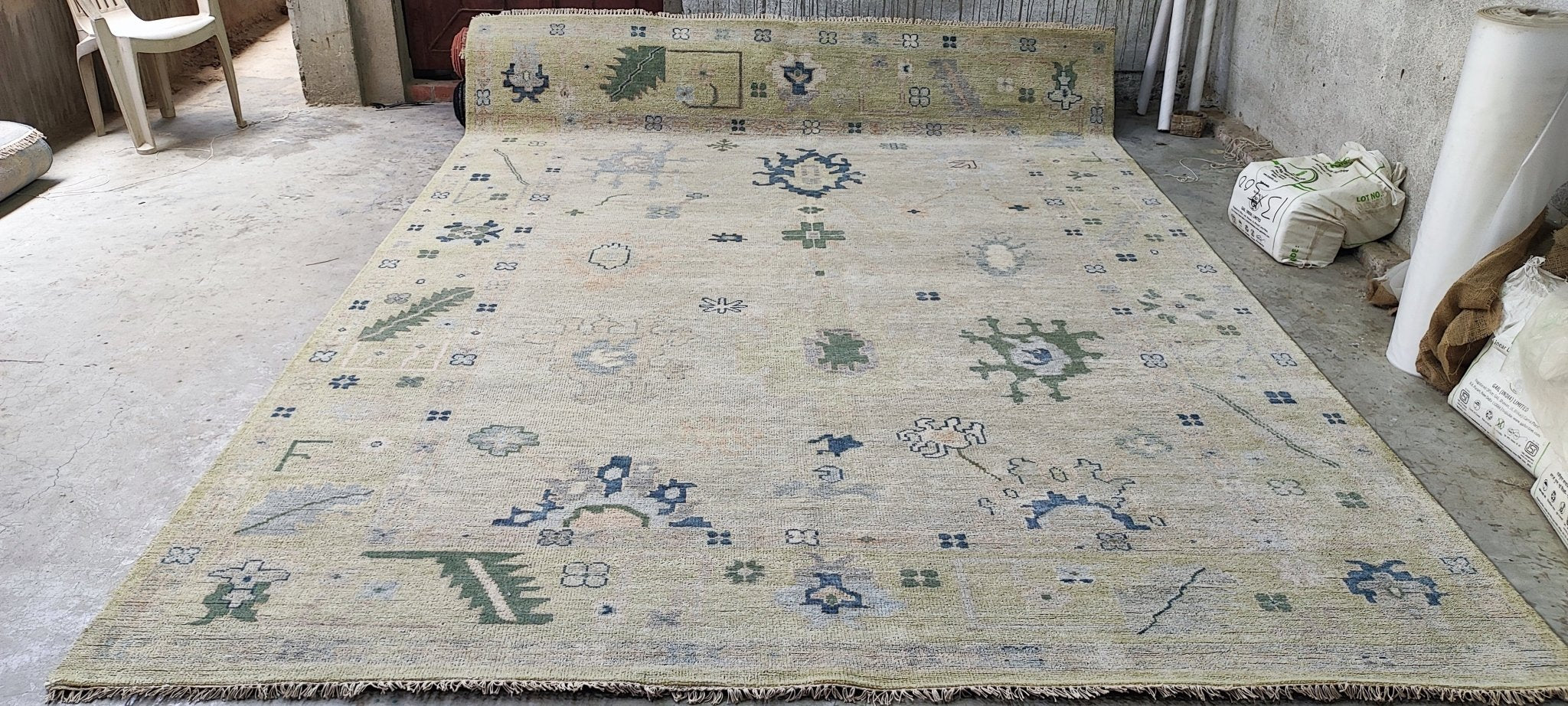 Carlotta 9x12 Tan & Grey Oushak | Banana Manor Rug Factory Outlet