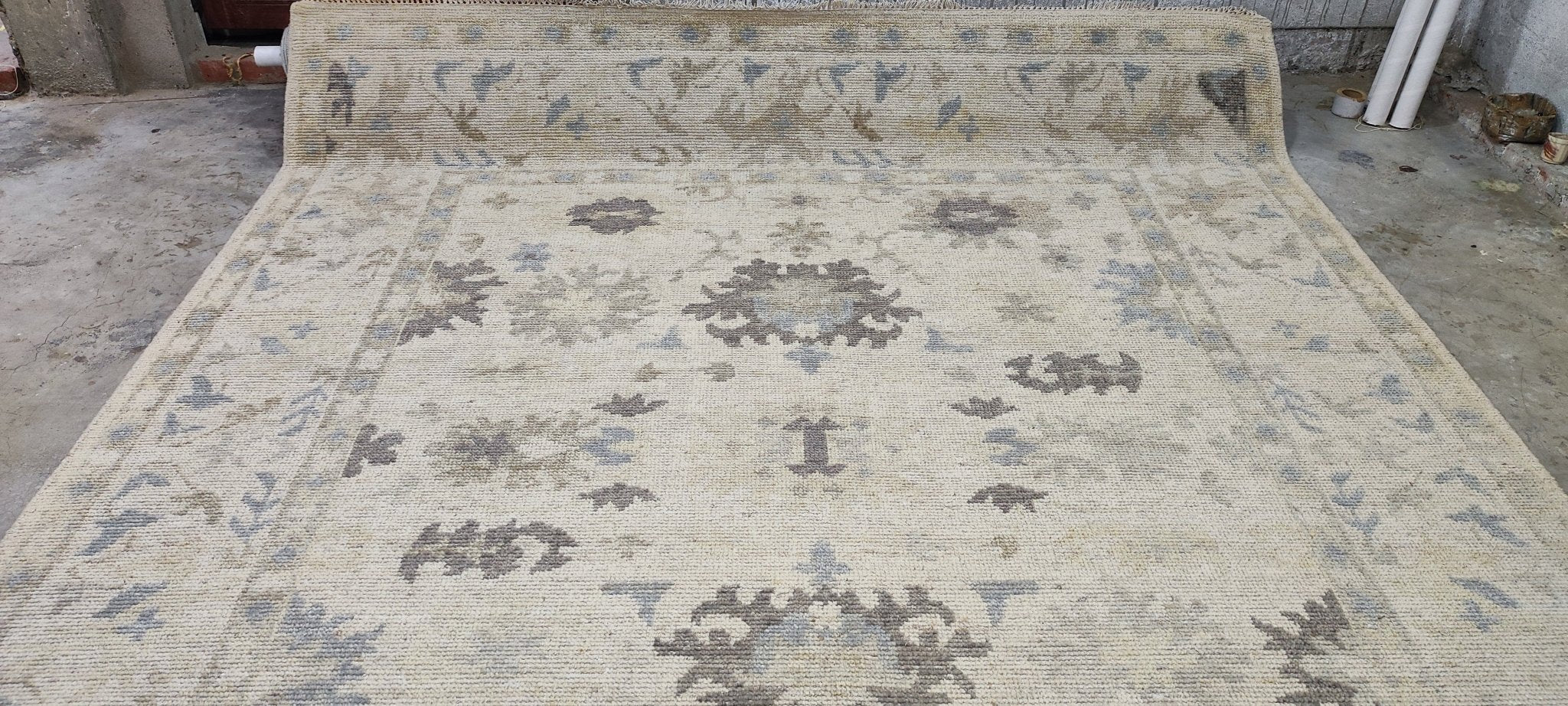 Carly 8.3x10 Hand Knotted Silver & Grey Oushak | Banana Manor Rug Factory Outlet