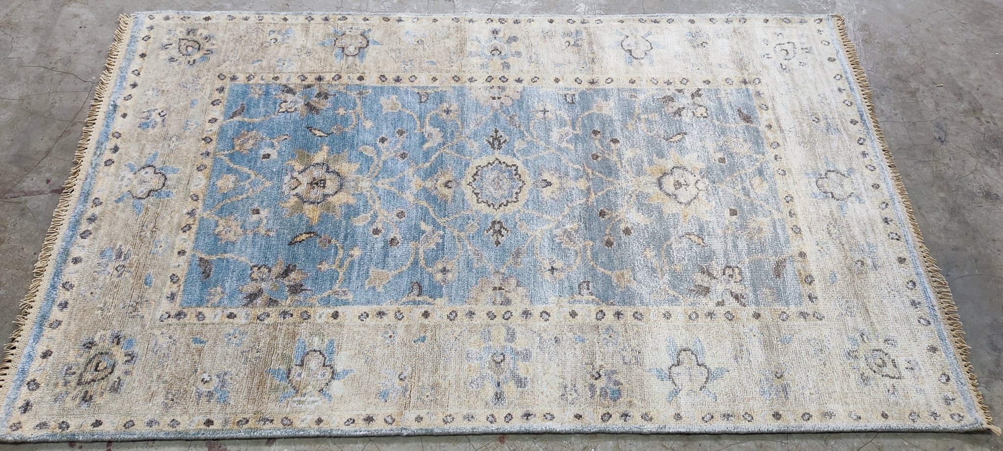 Carmella 3x5 Hand-Knotted Aqua & Silver Oushak | Banana Manor Rug Factory Outlet