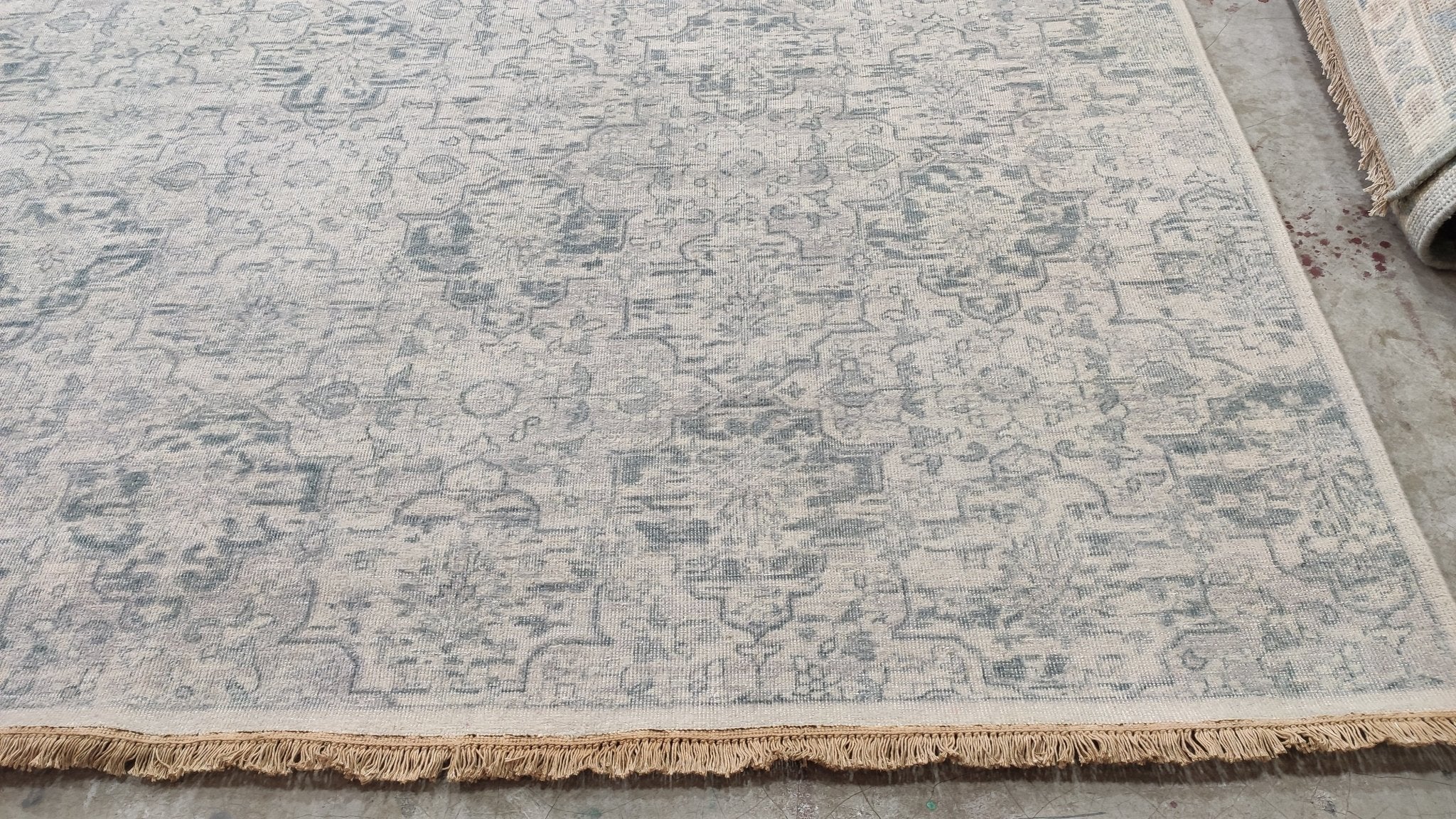 Charlotte 7.9x9.9 / 8x10 Grey and Silver Hand-Knotted Oushak Rug | Banana Manor Rug Company