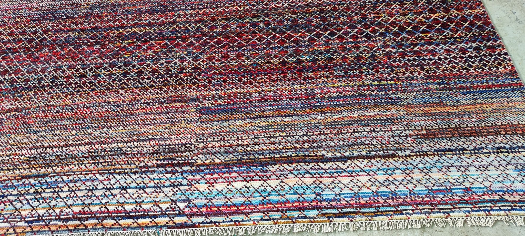 Cher 8x10 Hand Knotted Multi Color | Banana Manor Rug Factory Outlet