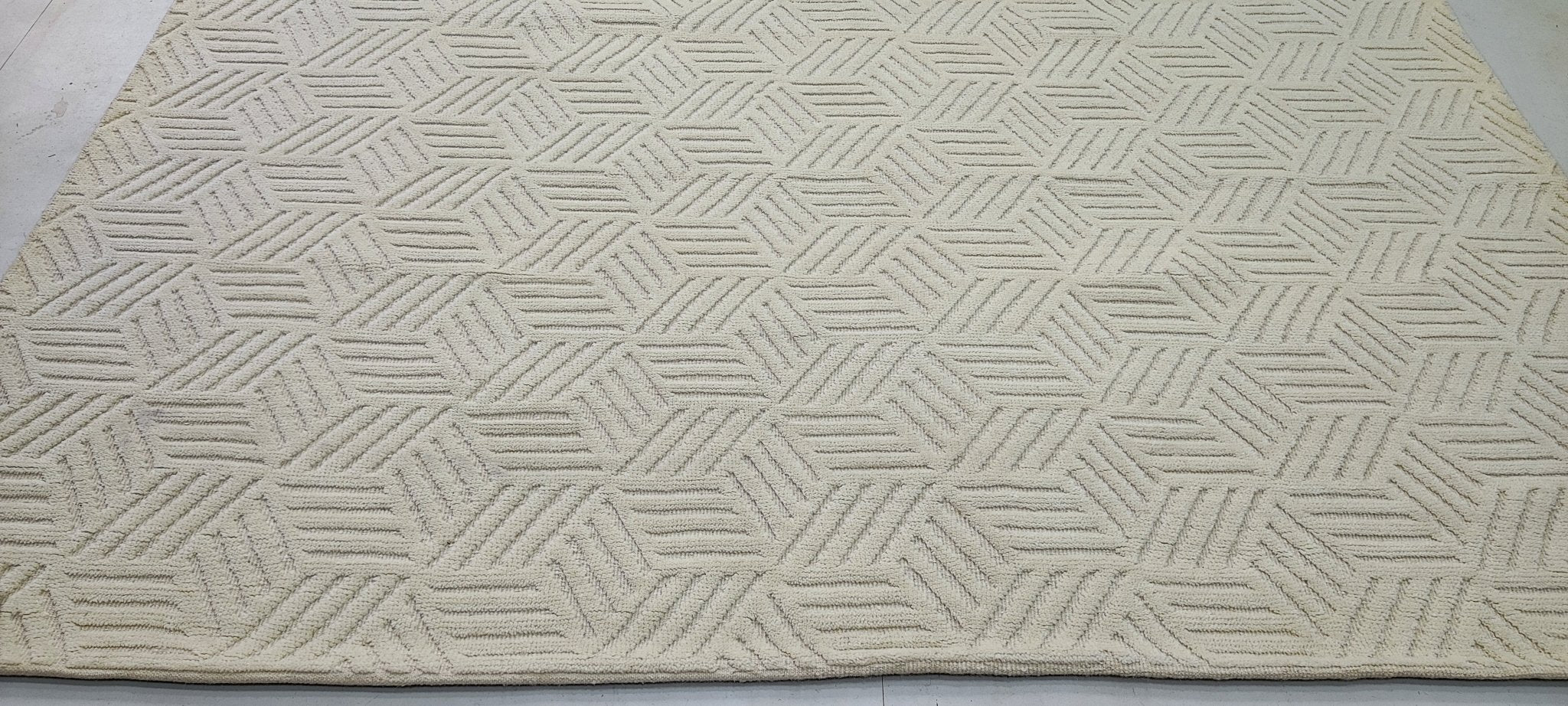Chief Hubbard 8x10 Hand-Knotted Ivory High Low | Banana Manor Rug Factory Outlet