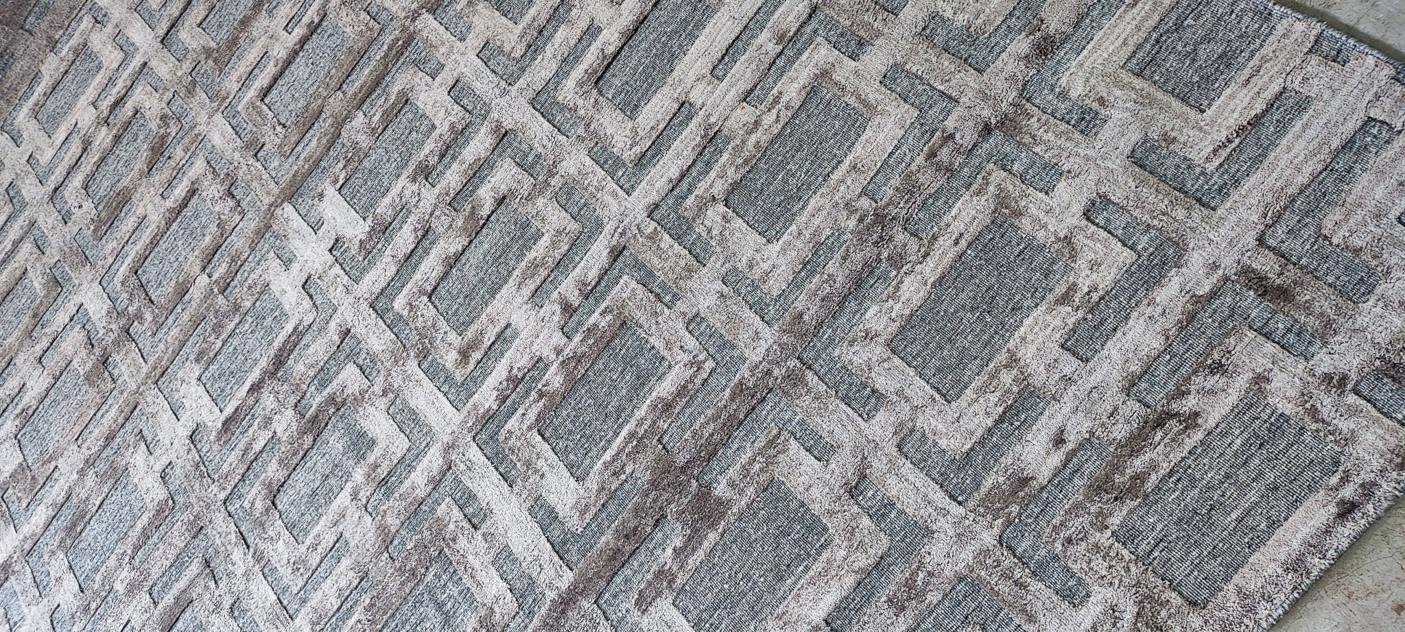 Chocoball 8.3x10 Hand-Knotted Grey Modern | Banana Manor Rug Factory Outlet