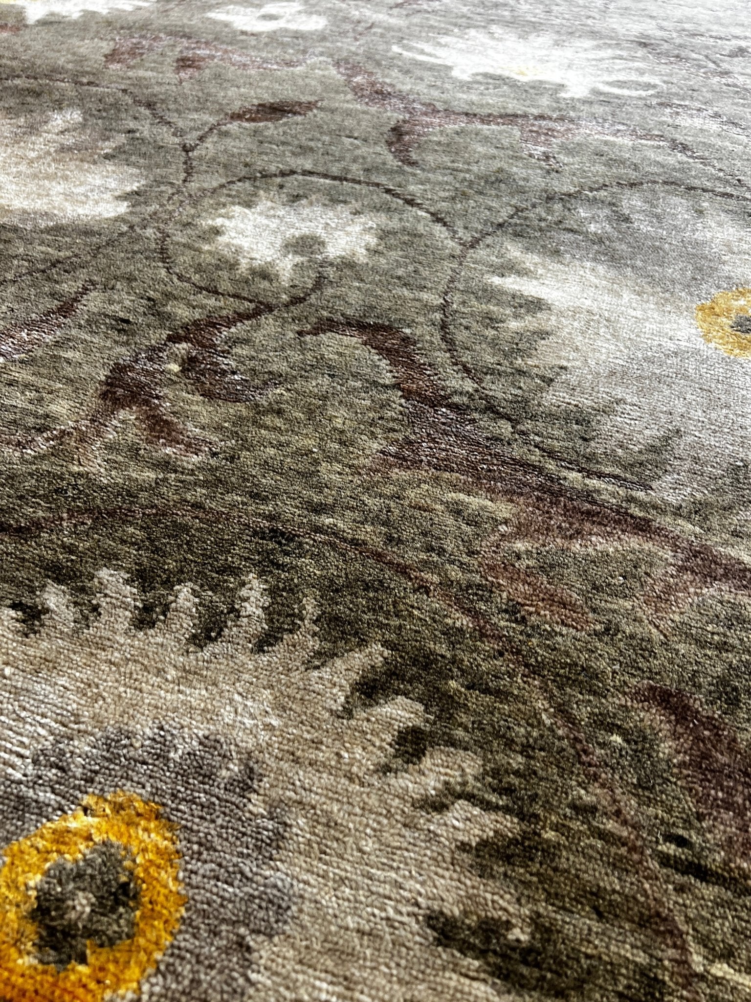 https://bananamanor.com/cdn/shop/products/cholly-atkins-9x119-hand-knotted-modern-rug-grey-and-brown-floral-870657.jpg?v=1690127878